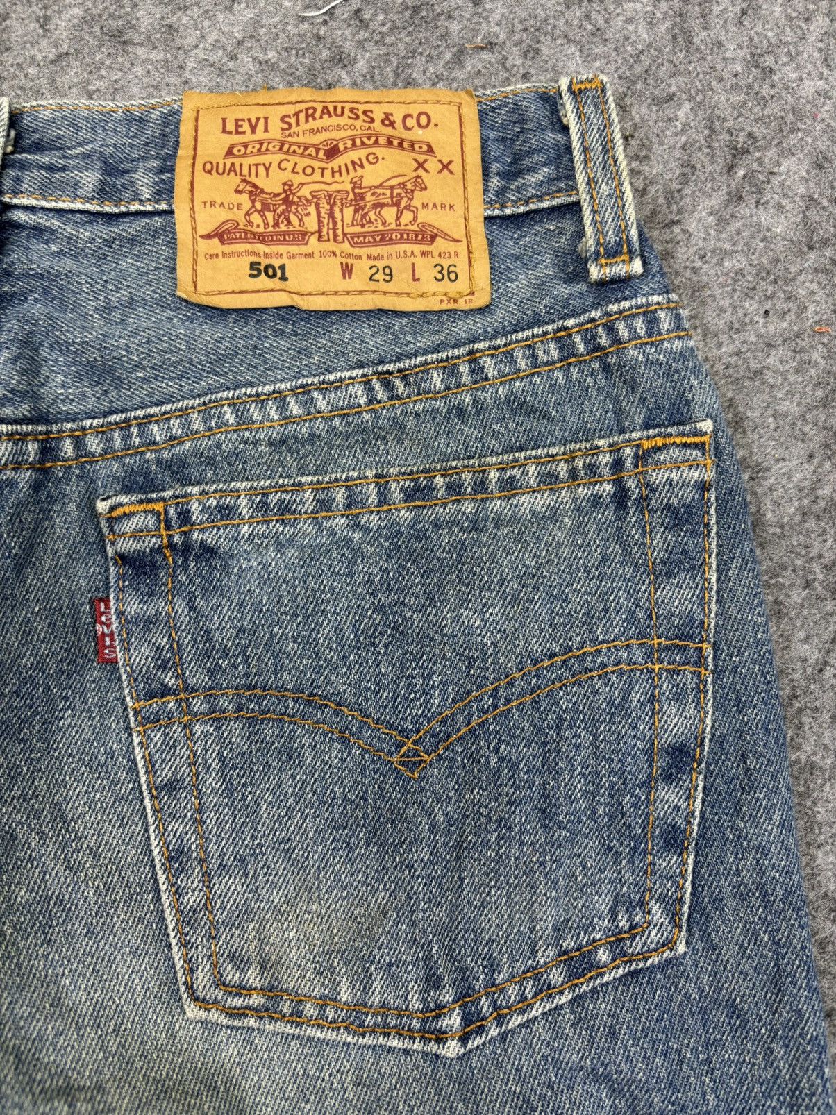 Levi's Vtg Levis 501 Medium Wash Original Denim F948 Size US 27 - 10 Thumbnail