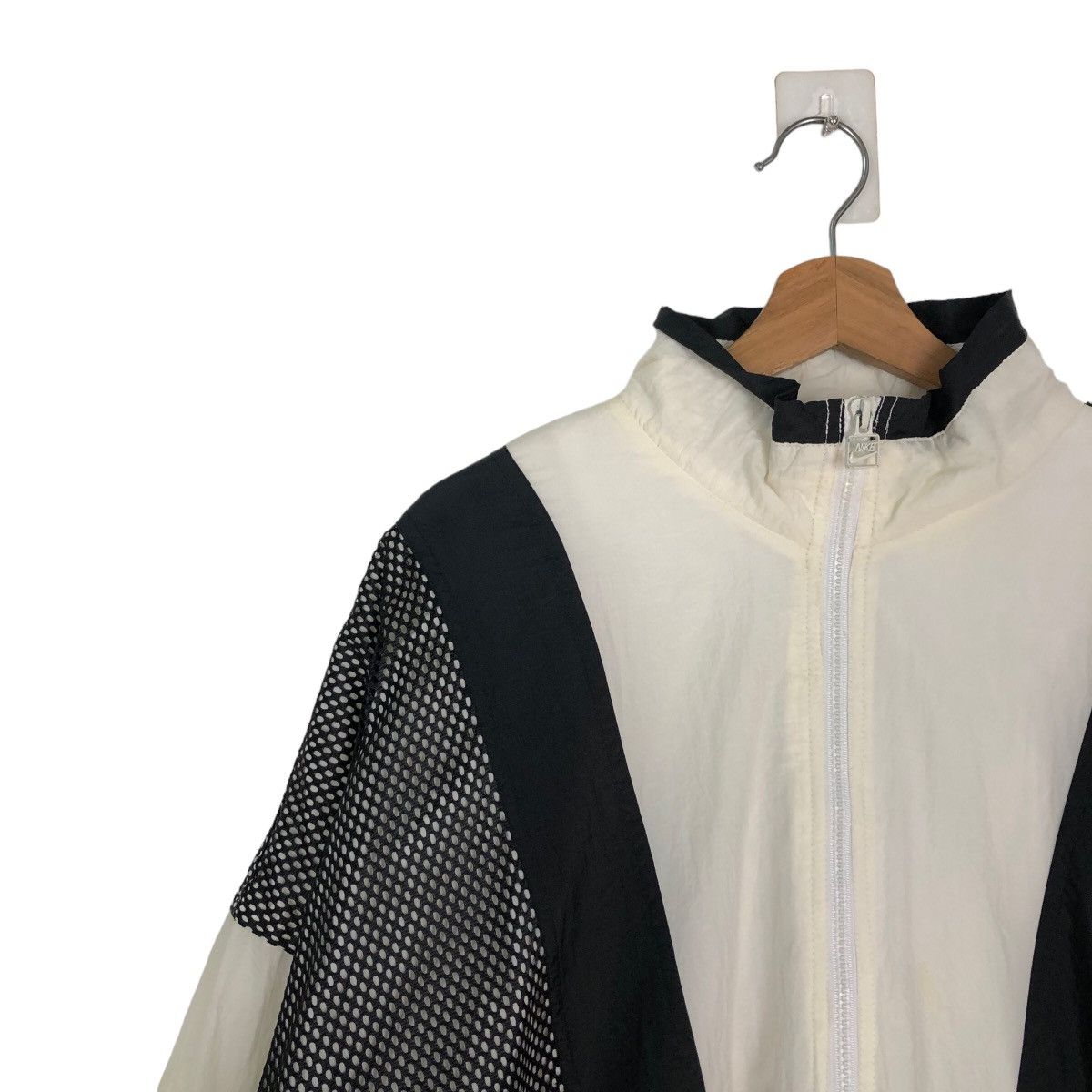 Nike 🔥90’s VINTAGE NIKE CENTRE BIG SWOOSH COACH JACKET MADE USA Size US XL / EU 56 / 4 - 6 Thumbnail