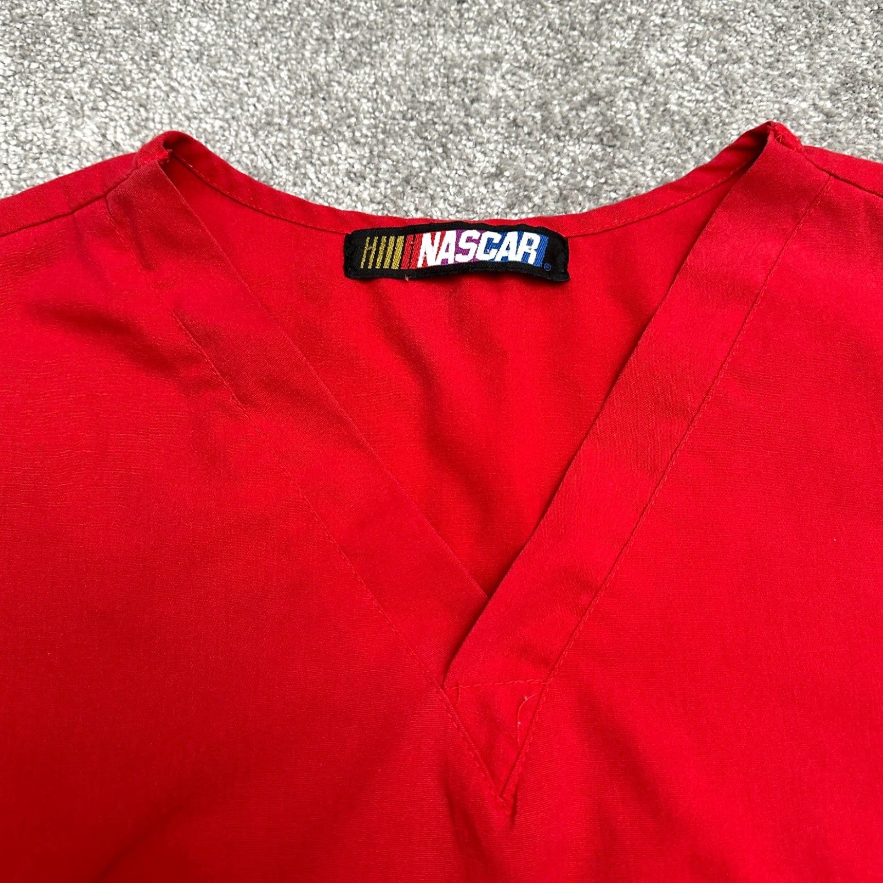 NASCAR VINTAGE Nascar T-Shirt Mens 3XL Red V-Neck Short Sleeve Car Sports Shirt Size US XXL / EU 58 / 5 - 4 Thumbnail