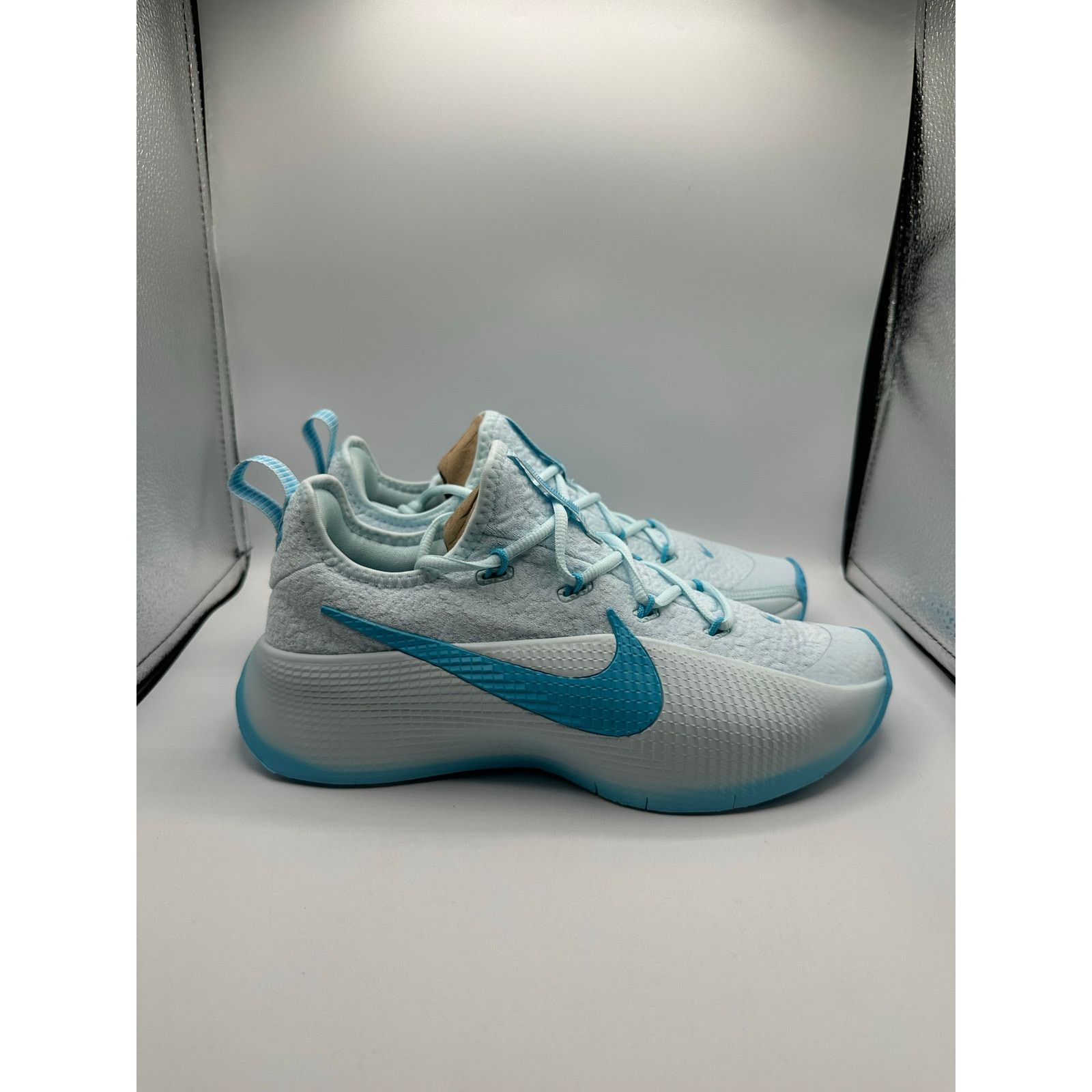 Nike Nike LeBron Trainer 1 “Glacier Blue” size 7 men’s Size US 7 / EU 40 - 3 Thumbnail