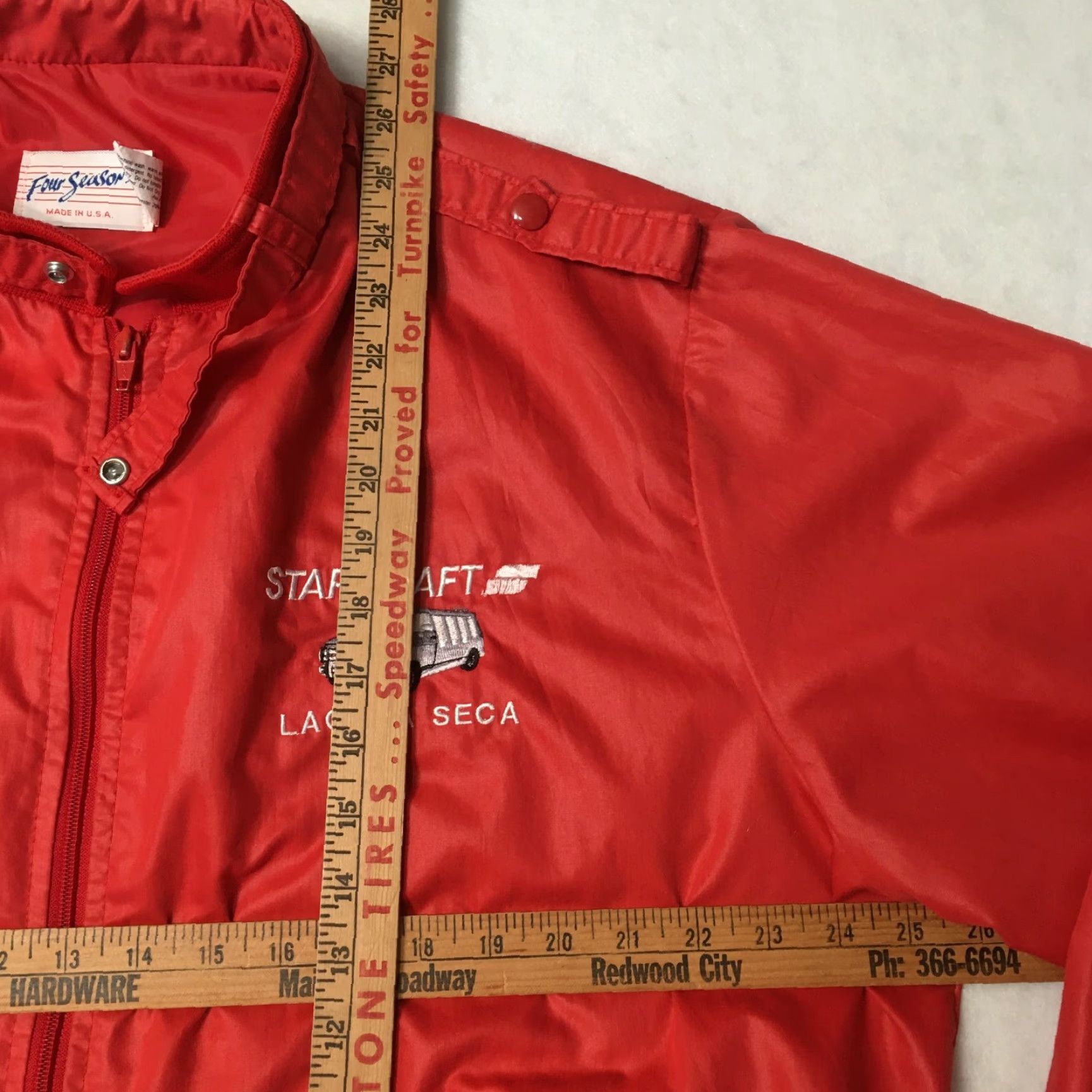 Vintage LAGUNA SECA RACEWAY jacket USA windbreaker racing XL red Vintage four seasons Men Regular XS? Size US XL / EU 56 / 4 - 7 Thumbnail