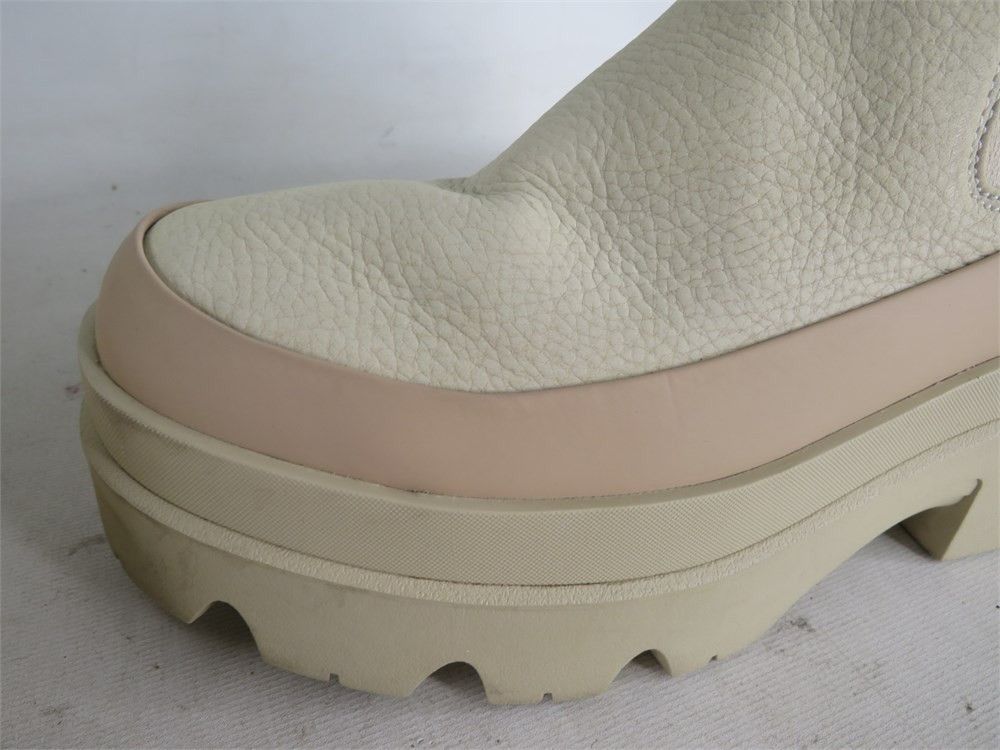 Ugg UGG SEA SALT BRISBANE CHELSEA WATERPROOF PLATFORMBOOTS 9 Size US 9 / IT 39 - 10 Thumbnail