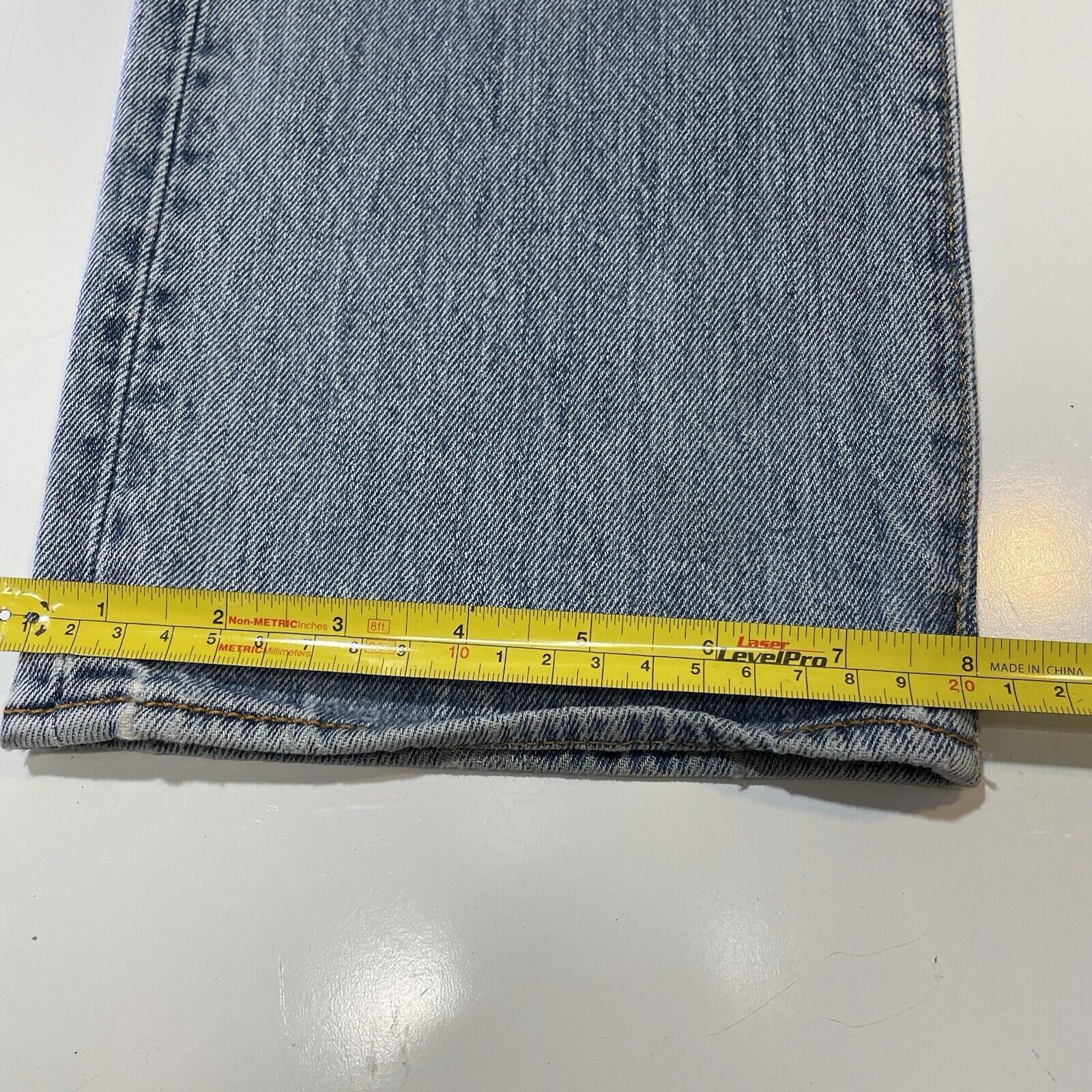 Levi's Levis 501 Jeans Mens 34 Blue Light Wash Straight Button Fly Size US 34 / EU 50 - 6 Thumbnail