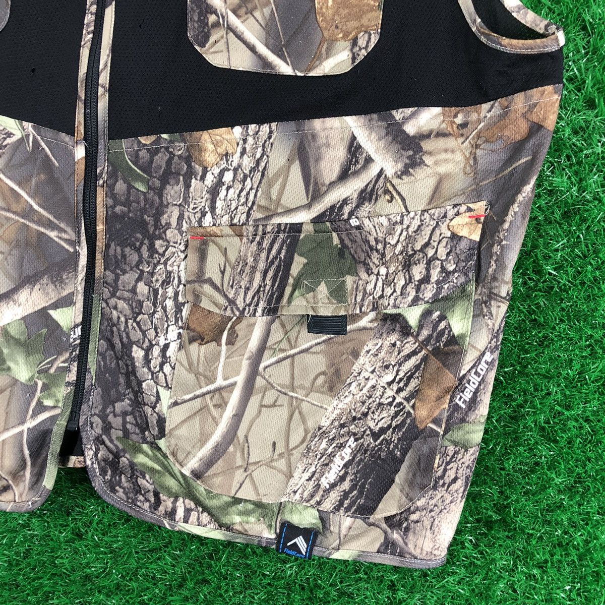 Vintage Vintage Fieldcore Realtree Vest Outdoor/Hunting Size US L / EU 52-54 / 3 - 3 Thumbnail