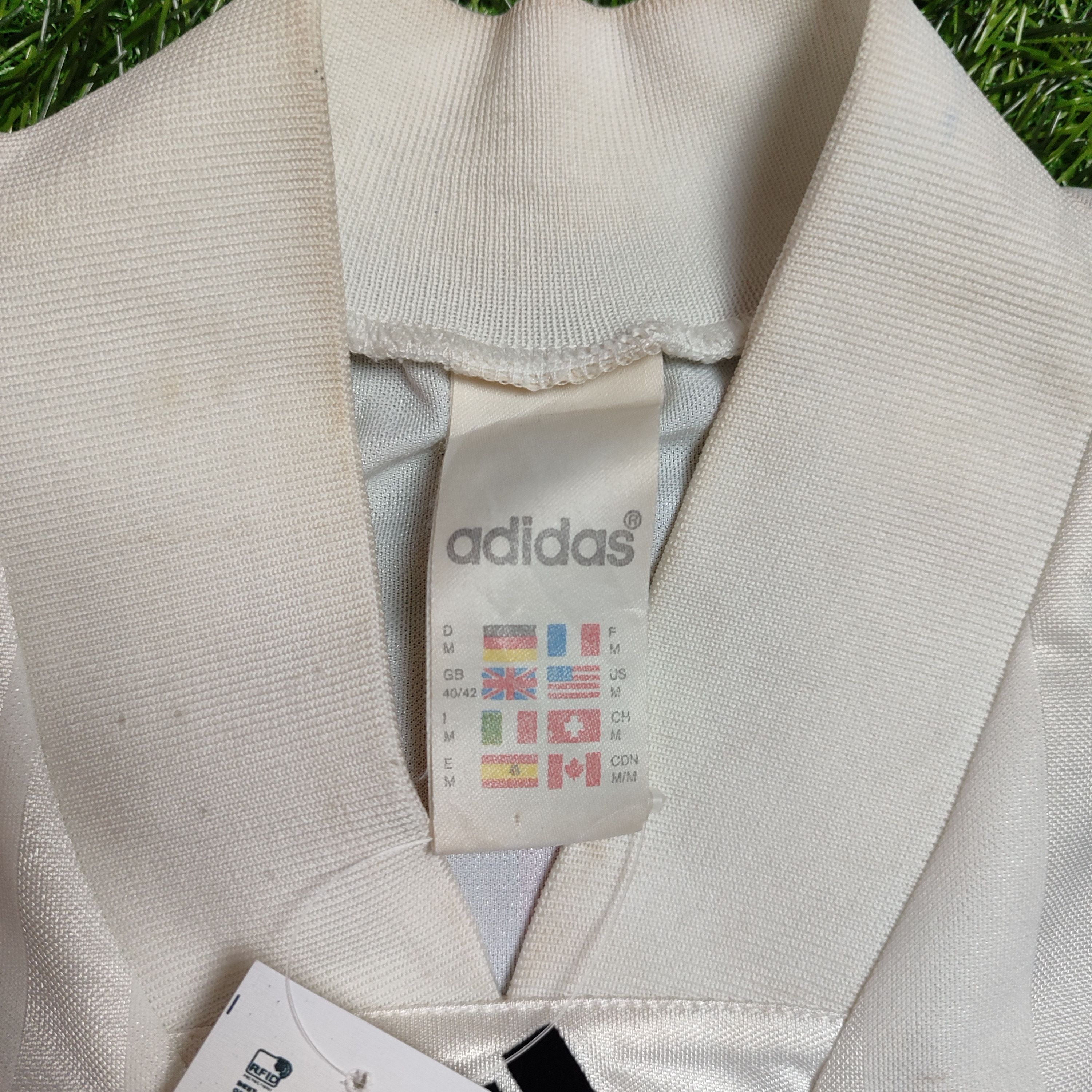 Adidas × Vintage Adidas France Away 1992 Cantona #18 Soccer Jersey Size US M / EU 48-50 / 2 - 7 Thumbnail