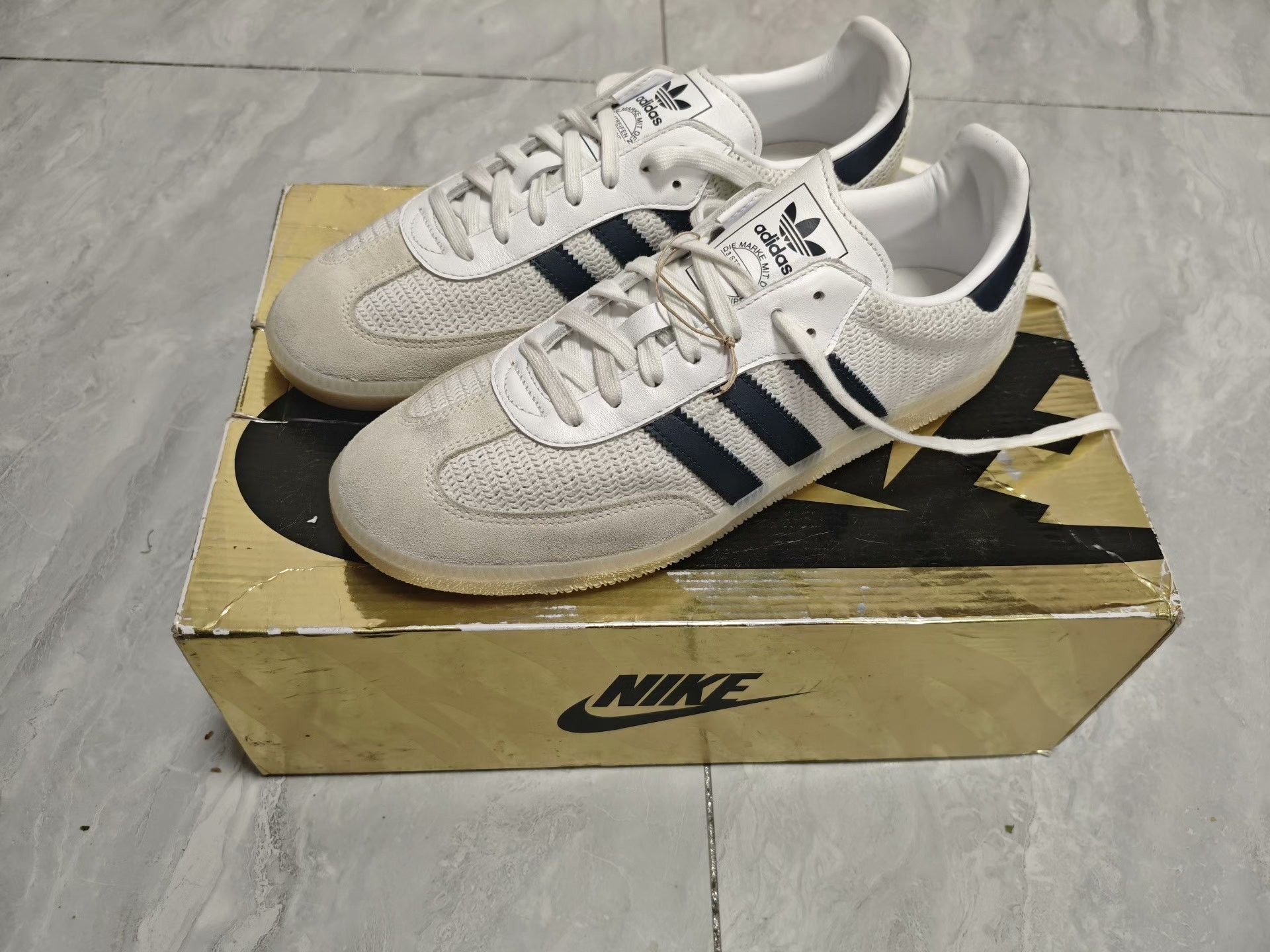 Adidas Adidas Mesh White Lowtop Sneakers 10 Men Size US 10 / EU 43 - 1 Thumbnail