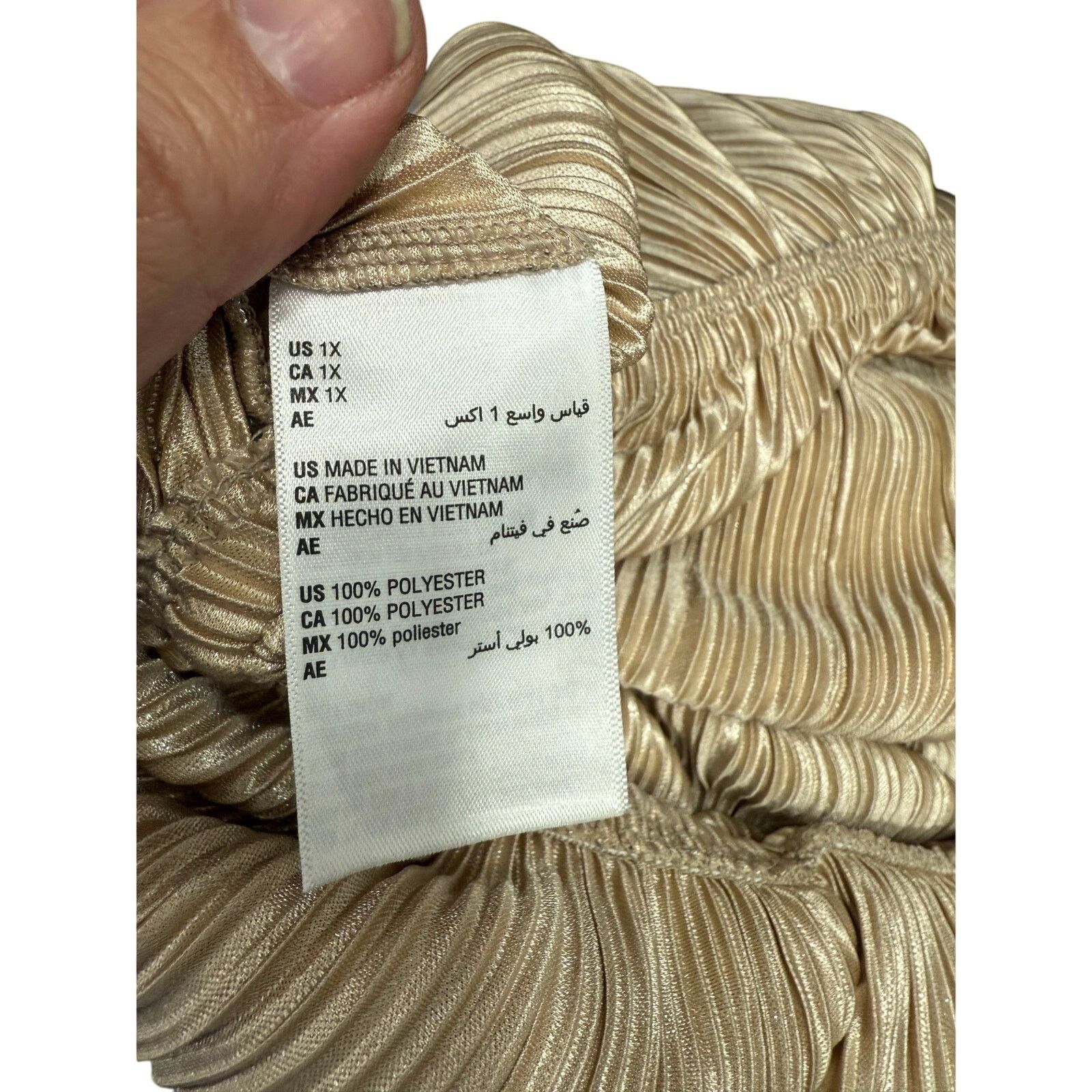 Macys Macy's On 34th Plus Blouse Top sz 1X Gold Slinky NEW #G582 Size XL / US 12-14 / IT 48-50 - 8 Thumbnail