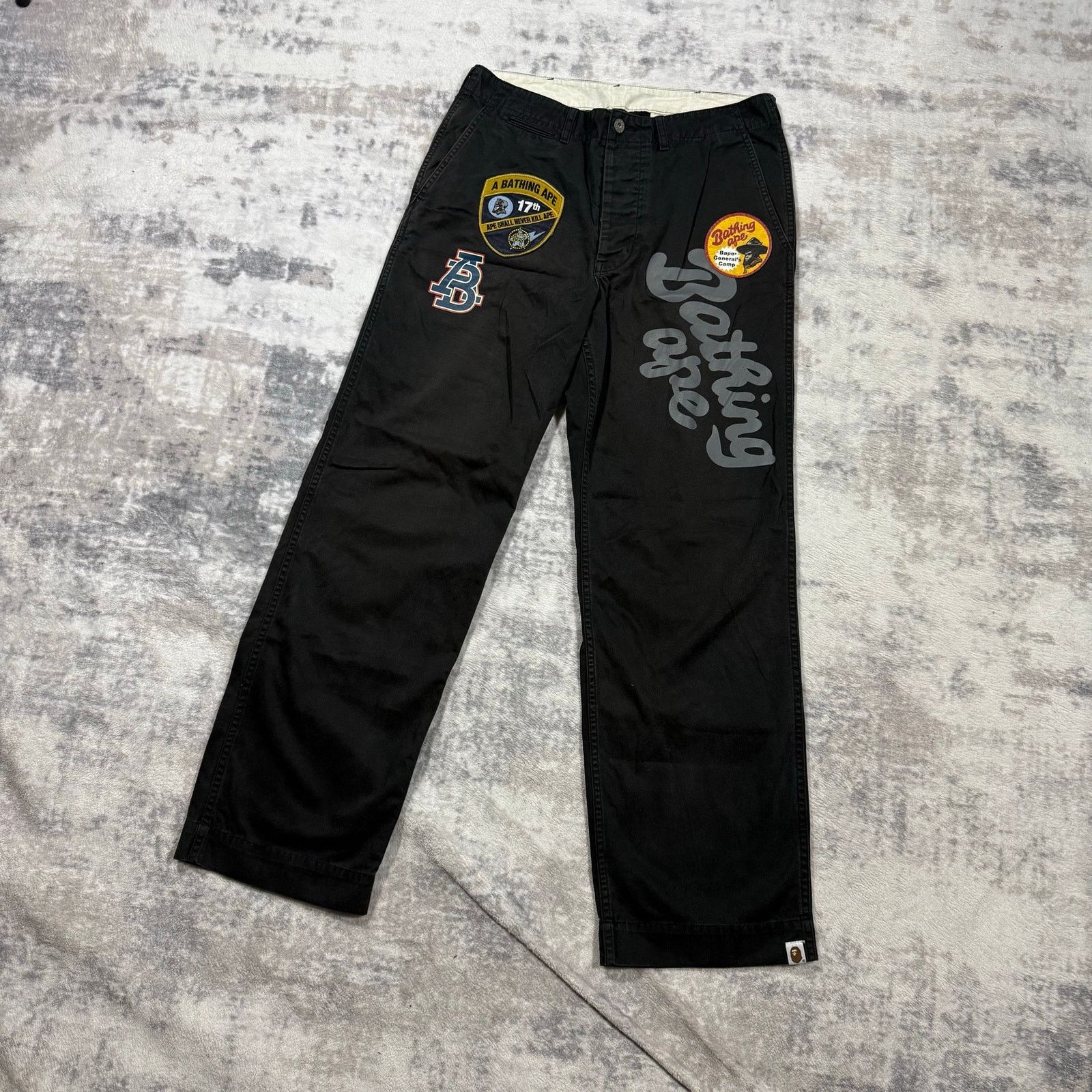 Bape × Nigo Authentic Bape 2000’s Patch Logo Chino Pants 32 Size US 32 / EU 48 - 1 Thumbnail