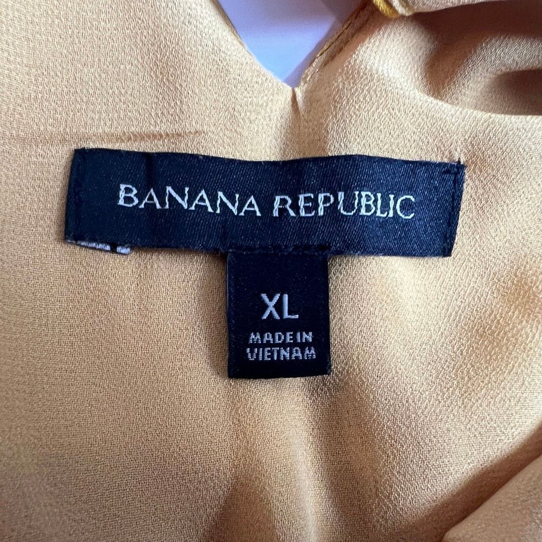 Banana Republic Banana Republic Satin Ruched Cropped Peplum Top XL Size XL / US 12-14 / IT 48-50 - 4 Thumbnail