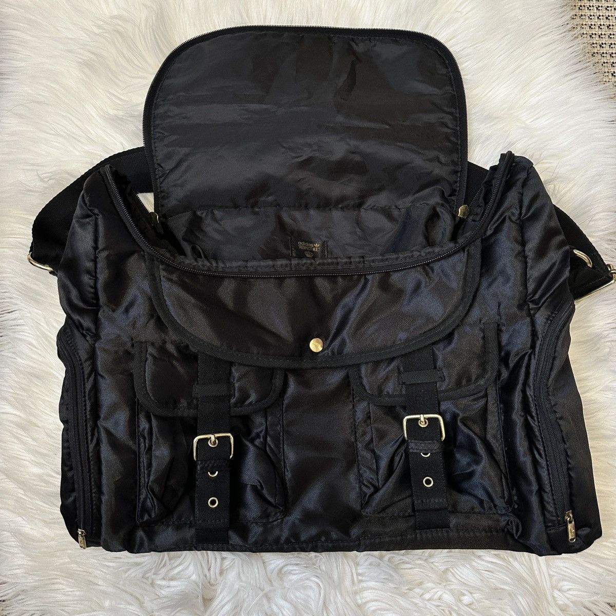 Adidas Adidas Black Nylon Messenger Bag with Crown Logo Size ONE SIZE - 3 Thumbnail