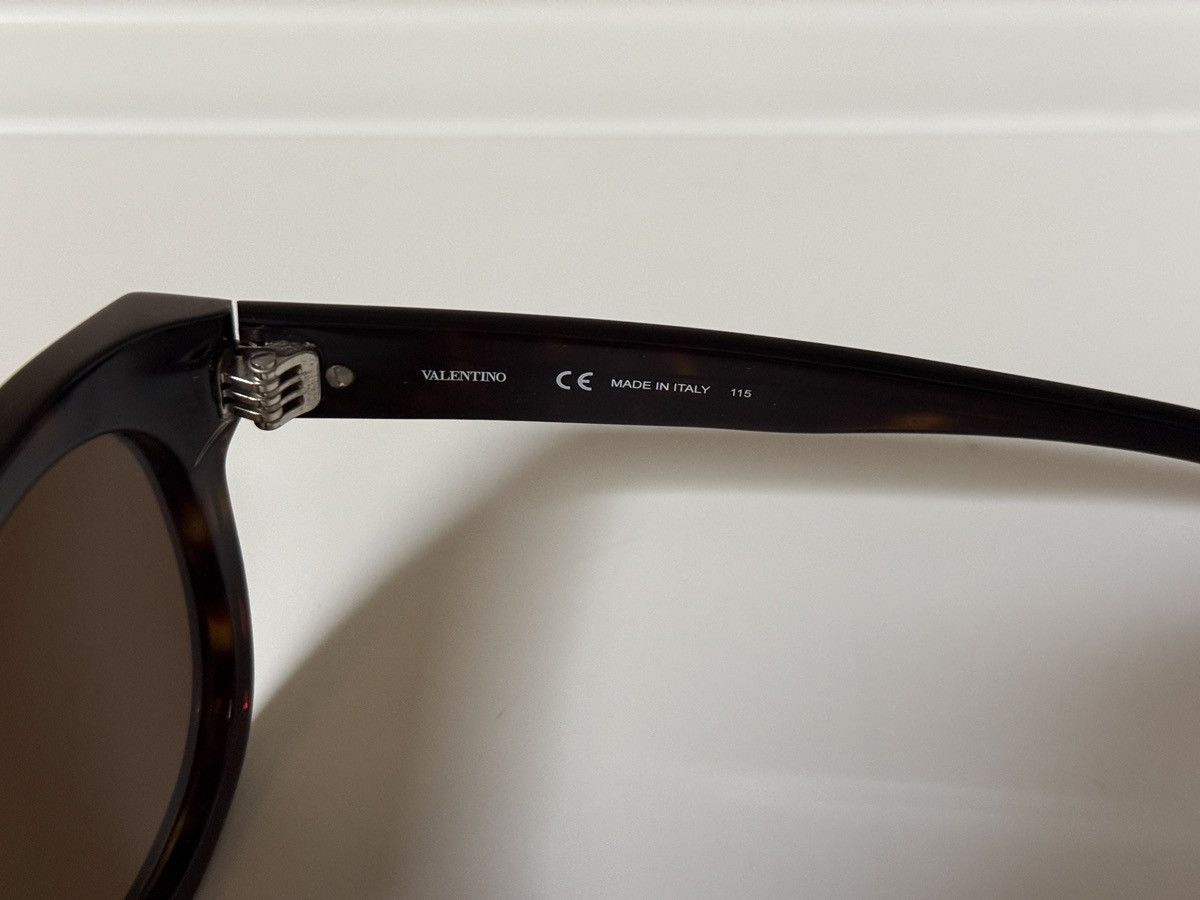 Valentino Pierpaolo Piccioli for Valentino Sunglasses Size ONE SIZE - 3 Thumbnail