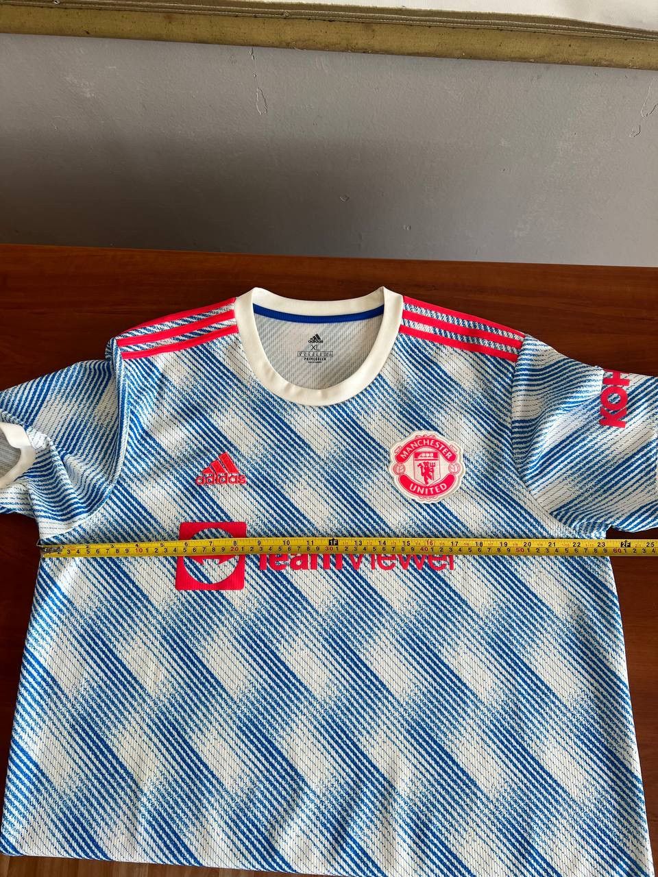 Adidas 2022 MANCHESTER UNITED AWAY SOCCER JERSEY FOOTBALL SHIRT XL Size US XL / EU 56 / 4 - 14 Thumbnail
