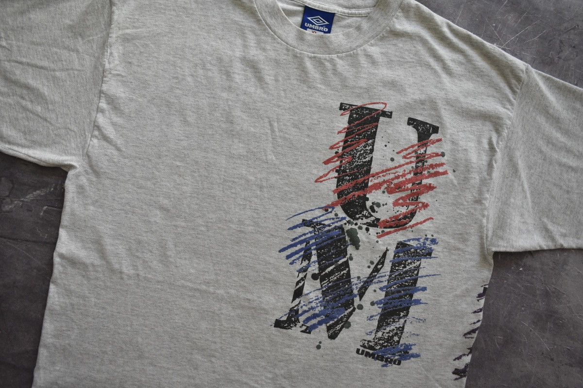 Umbro × Vintage Vintage 90s Umbro T-Shirt (XL) Size US XL / EU 56 / 4 - 3 Thumbnail