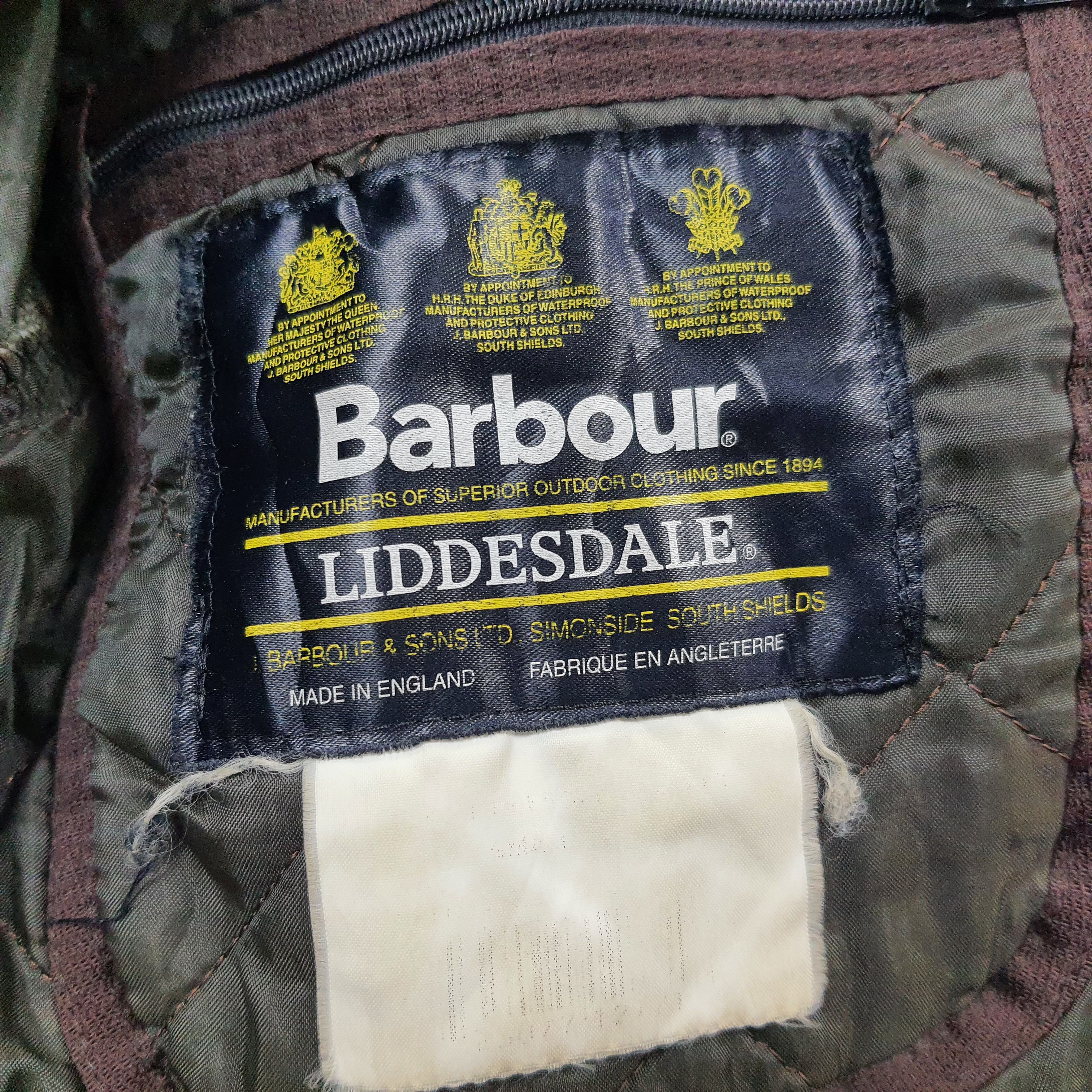 Barbour × Vintage Vintage Barbour Liddesdale Corduroy Collar Jacket C231N17 Size US M / EU 48-50 / 2 - 6 Thumbnail