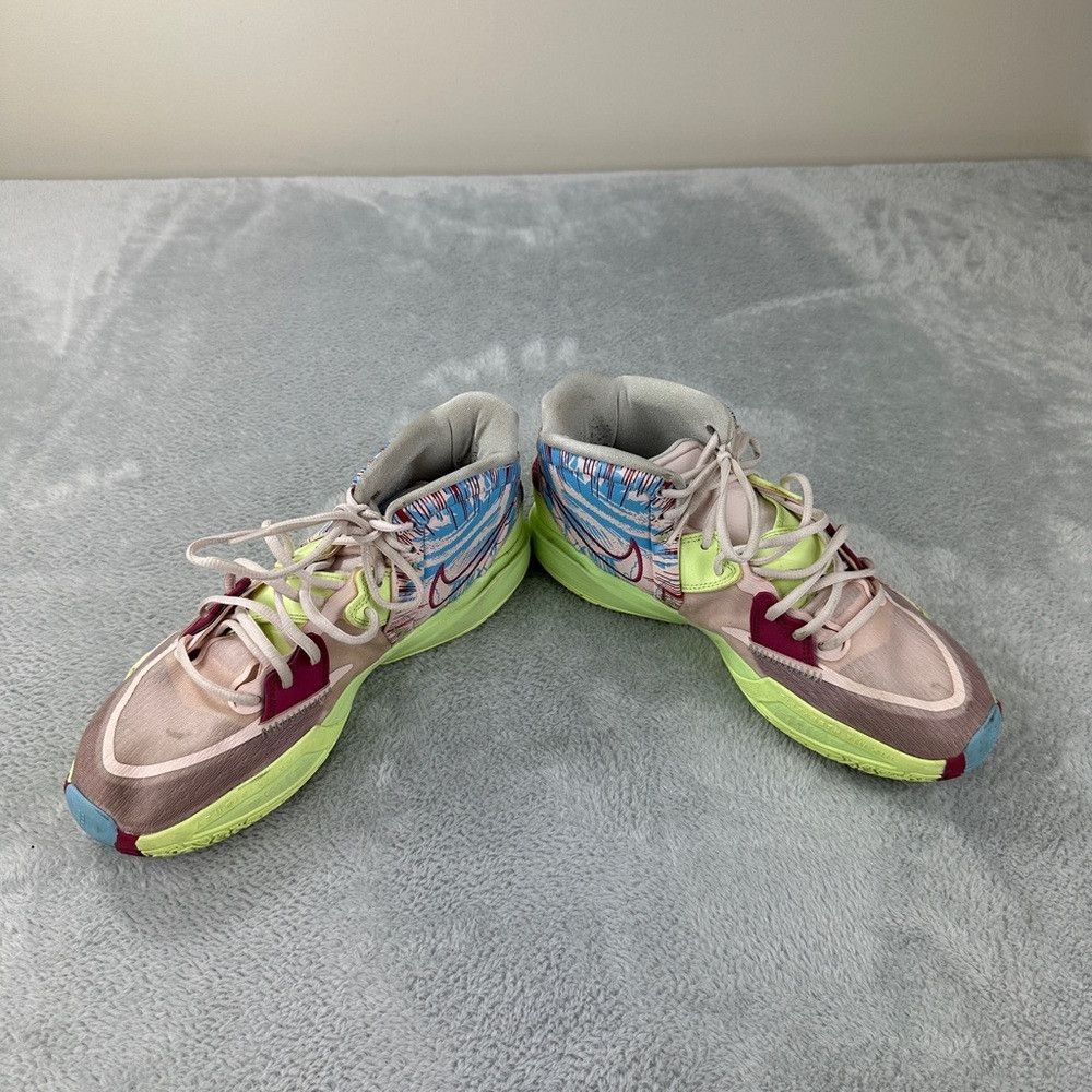 Nike Nike Kyrie Infinity 1 World 1 People Sweet Beer Volt Men’s Size US 9.5 / EU 42-43 - 3 Thumbnail