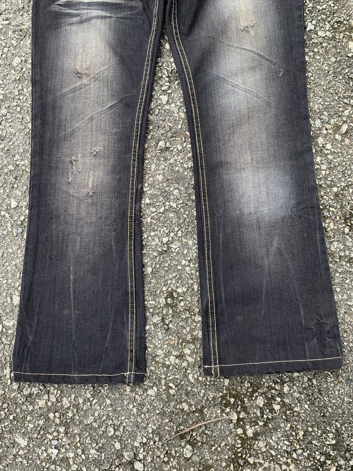 If Six Was Nine FLARE💥 SEMANTIC DESIGN PUNK STYLE MUDMAX DISTRESSED DENIM🎌☠️ Size US 31 - 7 Thumbnail