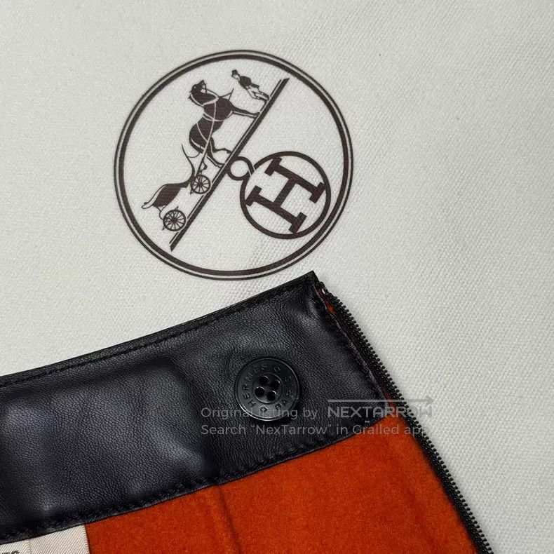 Hermes Hermes Double Faced Cashmere and Leather Skirt Size 24" / US 00 / IT 34 - 6 Thumbnail