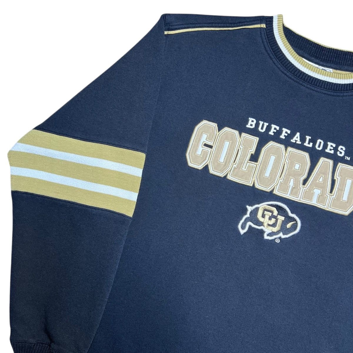 NCAA 90s NCAA Colorado Buffaloes Lee Sport Embroidered Sweatshirt Size US L / EU 52-54 / 3 - 17 Thumbnail