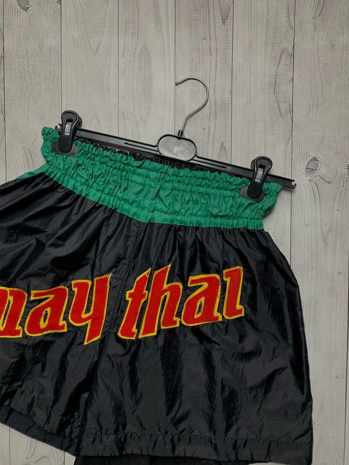 Vintage Vintage Maui Thai boxing shorts size L rare Size US 34 / EU 50 - 2 Thumbnail