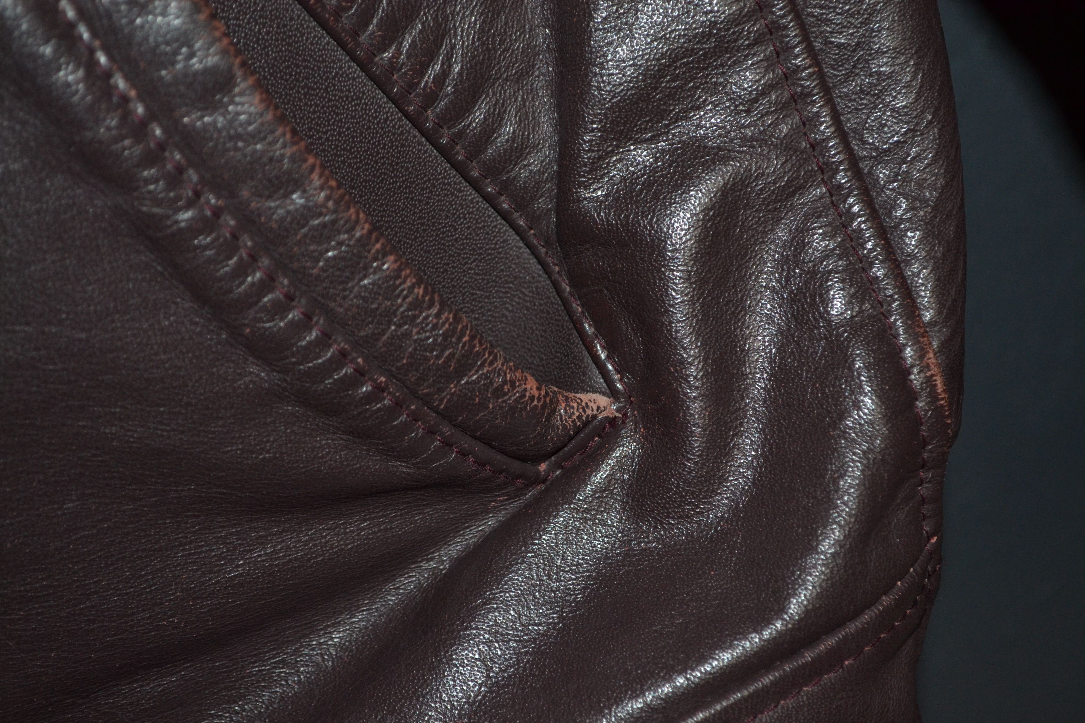 Vintage University of Ottawa Burgundy Engineering Leather Jacket 44 Size US L / EU 52-54 / 3 - 6 Thumbnail