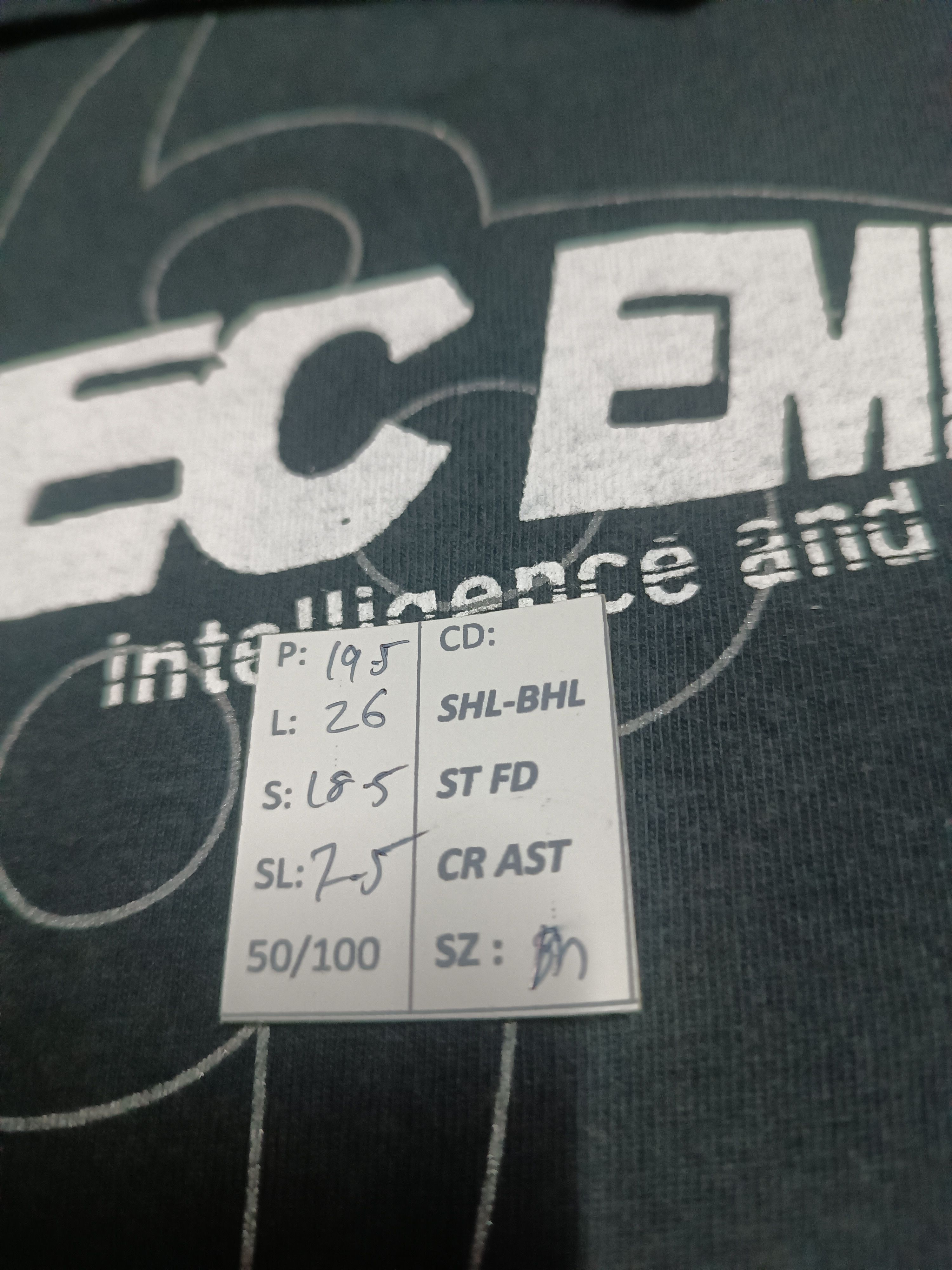 Band Tees VINTAGE 2001 ALEC EMPIRE ATARI TEENAGE RIOT INTELLIGENT DHR Size US M / EU 48-50 / 2 - 17 Thumbnail