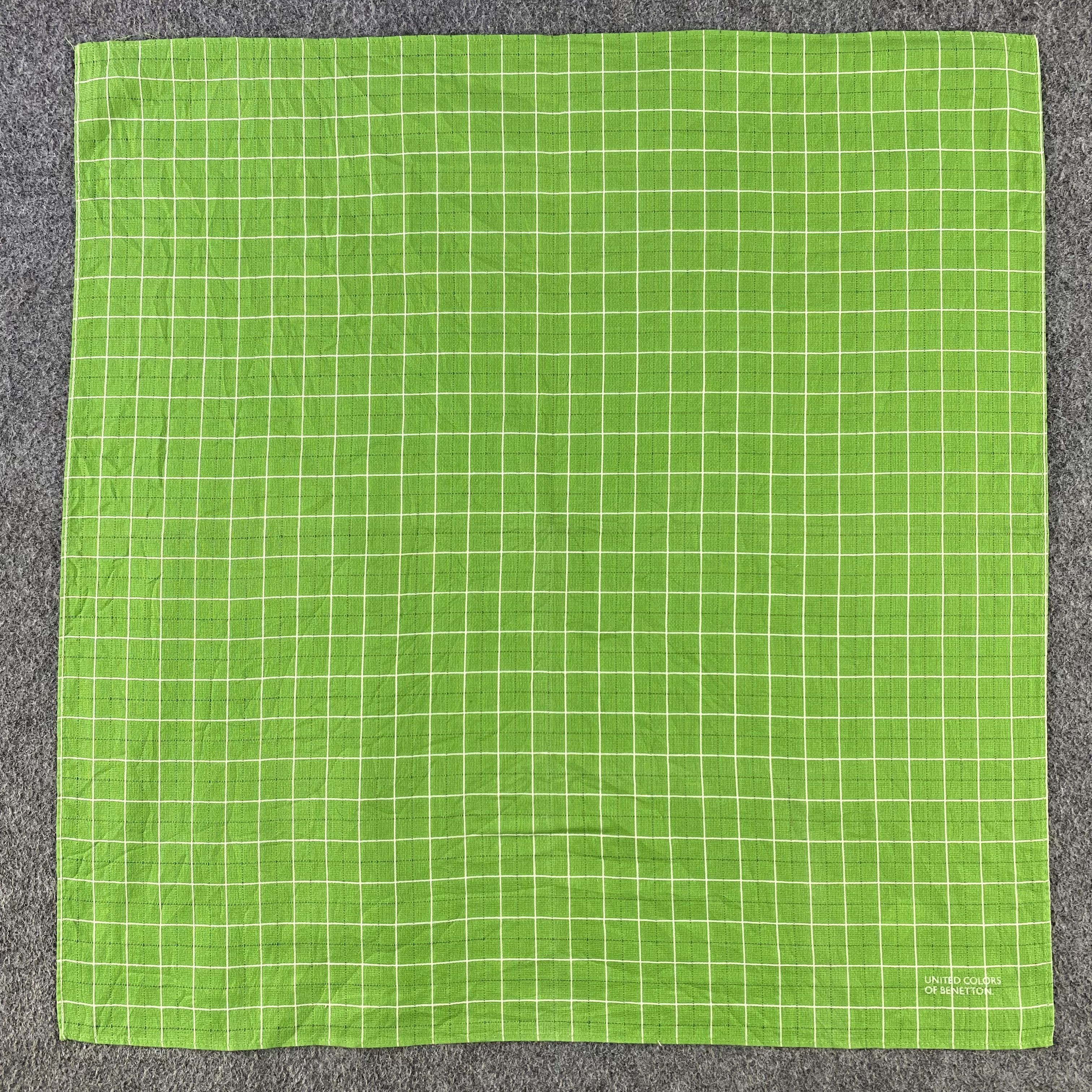 United Colors Of Benetton United Colors Of Benetton Handkerchief/Neckerchief HC903 Size ONE SIZE - 1 Thumbnail