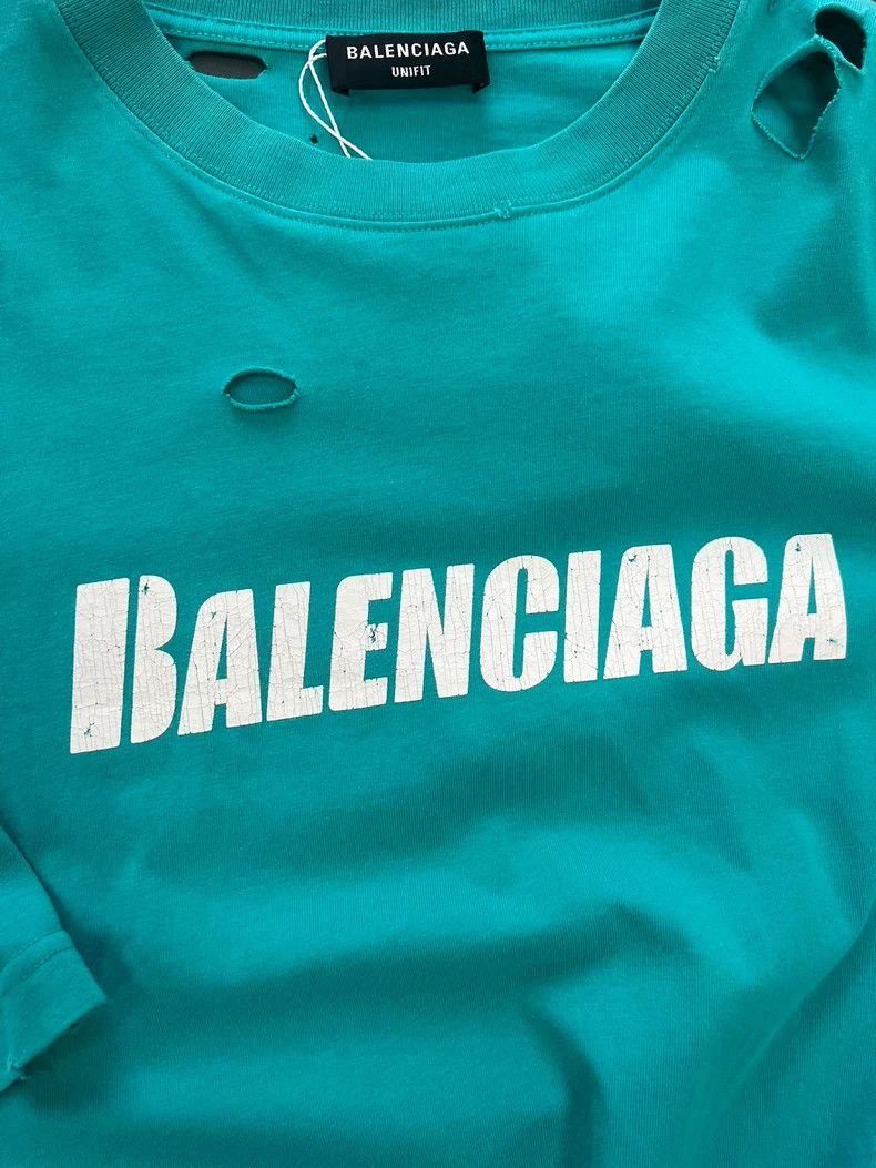 Balenciaga Balenciaga Make old Logo short-sleeved T-shirts with holes Size US XS / EU 42 / 0 - 4 Thumbnail