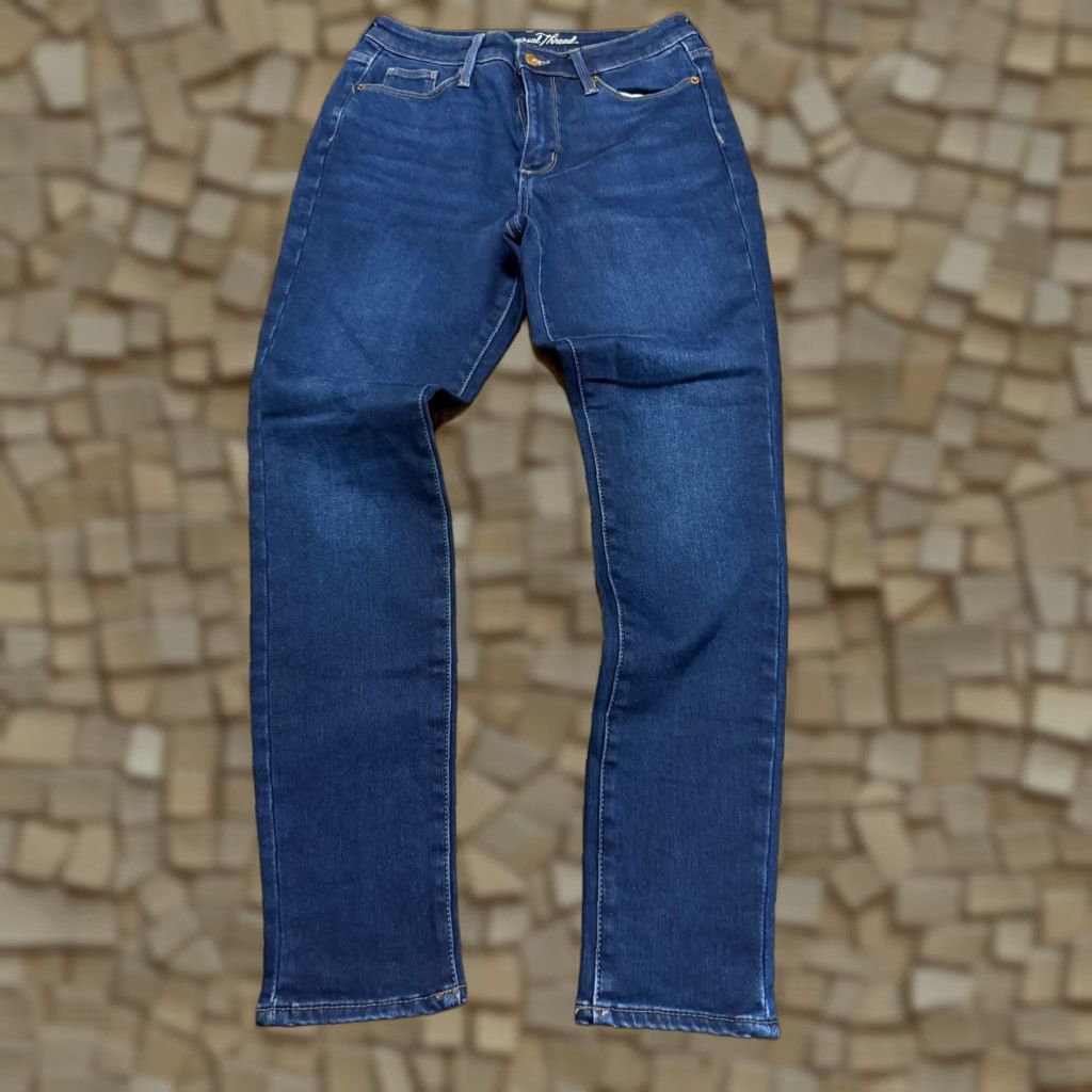 Vintage Universal Thread Jeans Women's 8/29R Blue Denim High Rise Skinny Leg Jeans Regular 5-Pocket Stretch Inseam 28.5 in Adult Womens Size 30" / US 8 / IT 44 - 1 Thumbnail