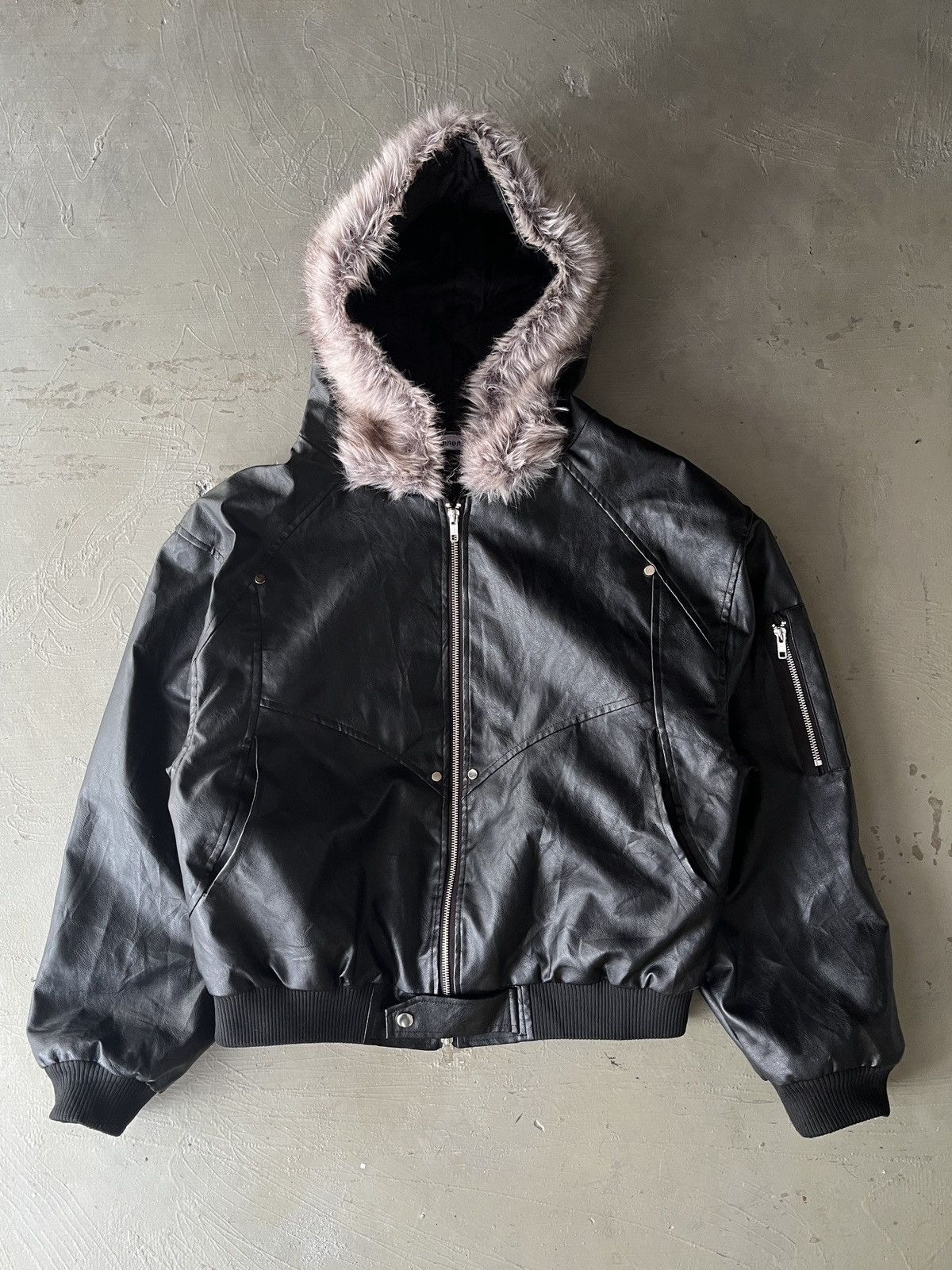 KMRii Faux Leather Fur GV Gallery Inspired Jacket LGB Vkei Size US L / EU 52-54 / 3 - 3 Thumbnail
