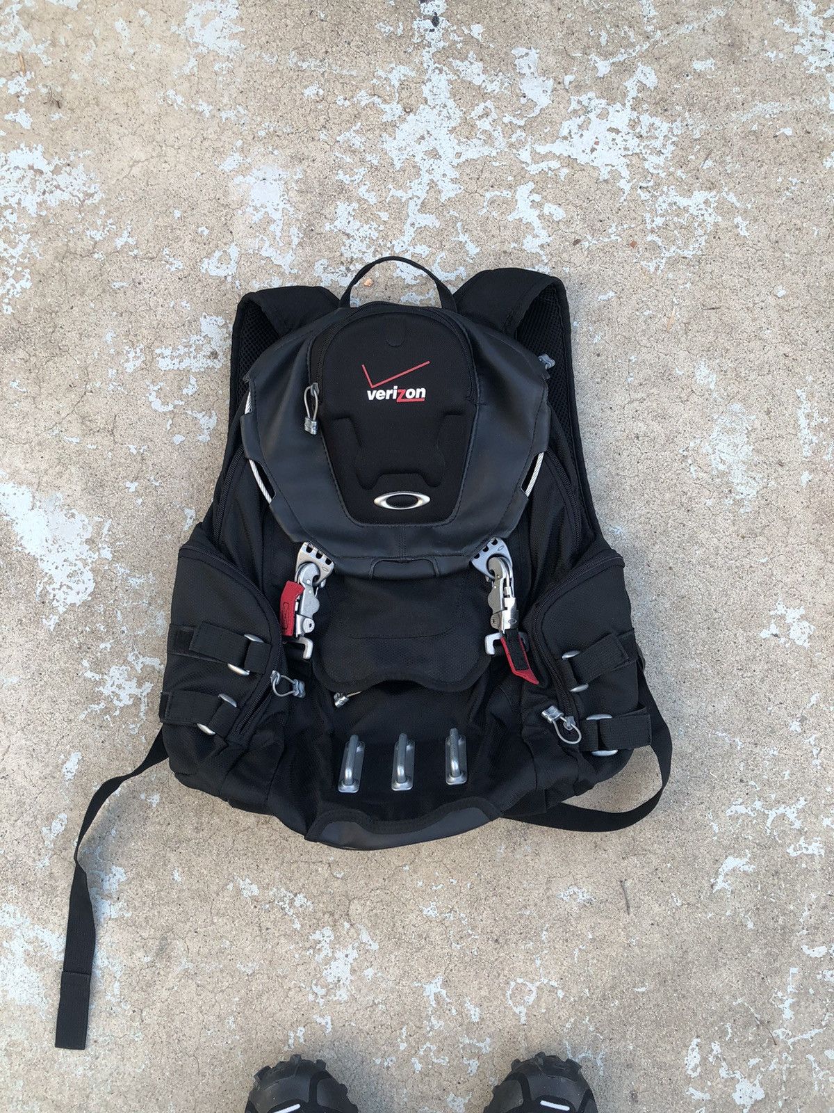 image of Oakley Bathroom Sink Backpack in Black, Men's