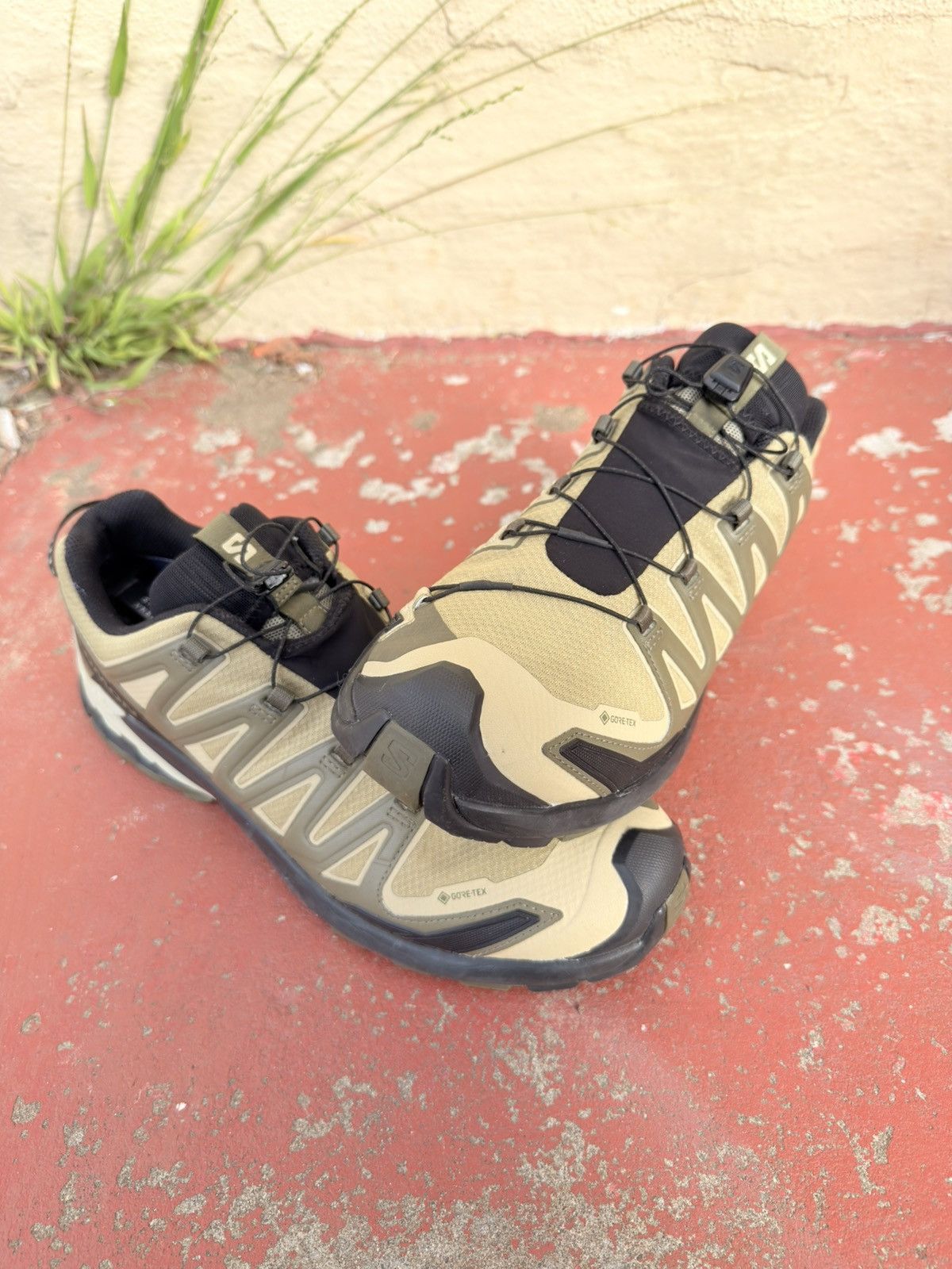 Goretex × Salomon Salomon XA Pro 3D “Dried Herb” Size US 11.5 Size US 11.5 / EU 44-45 - 5 Thumbnail