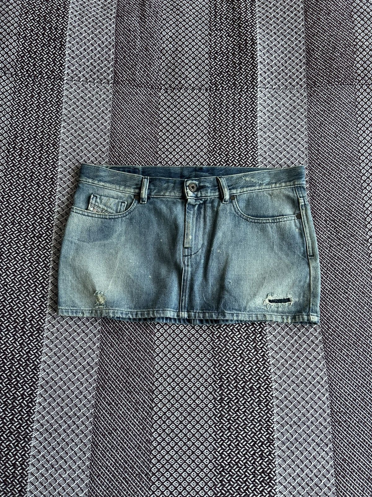 Diesel Vintage Diesel Mini Skirt Distressed Y2K Faded 00s Size 30 Size 30" / US 8 / IT 44 - 7 Thumbnail