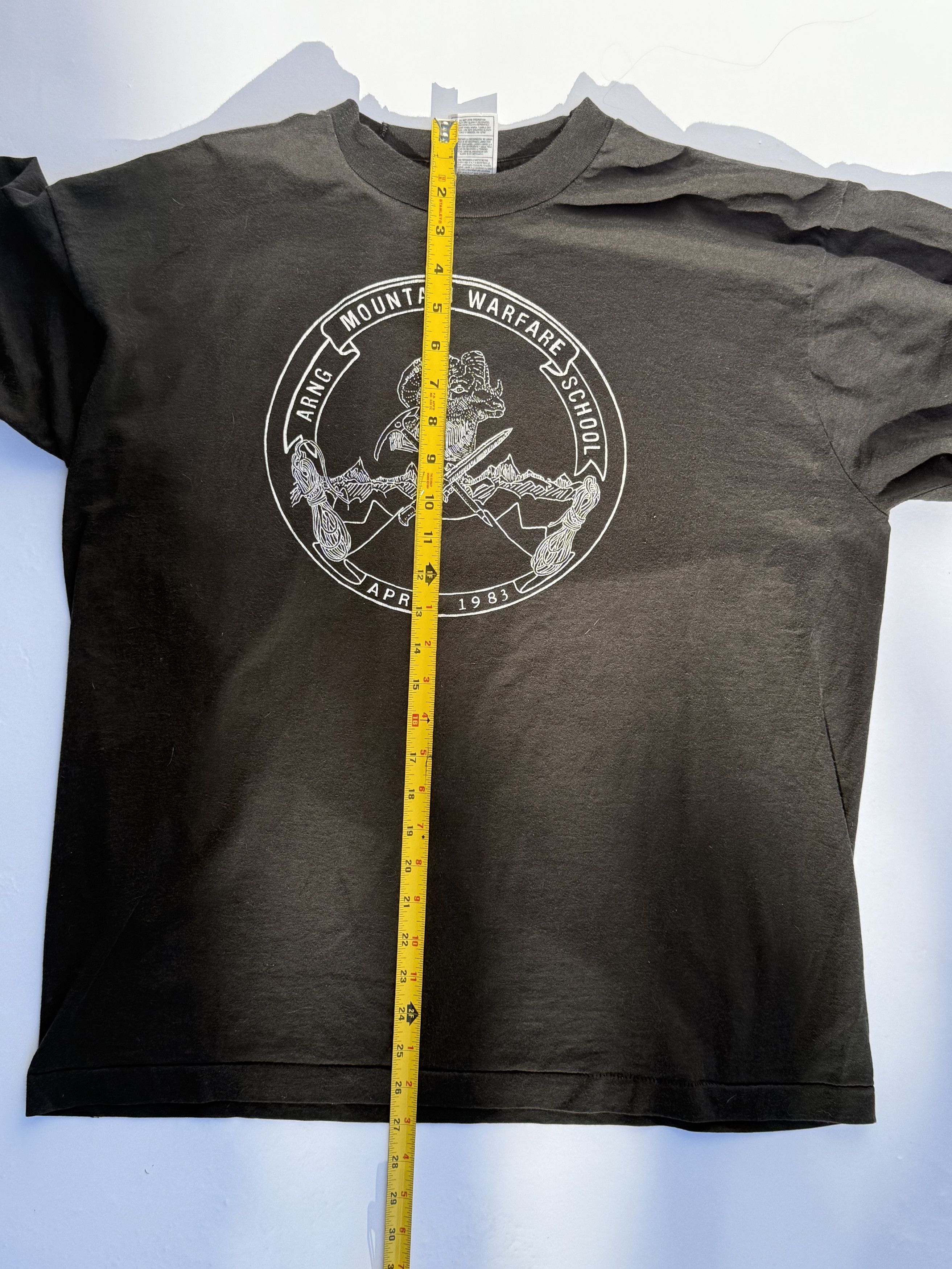 Vintage Mountain Warfare LS T-Shirt Size US XL / EU 56 / 4 - 7 Thumbnail