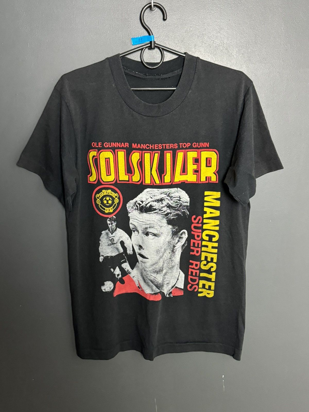 Vintage Vintage Manchester United Solskjaer Football T-Shirt Size US S / EU 44-46 / 1 - 1 Thumbnail