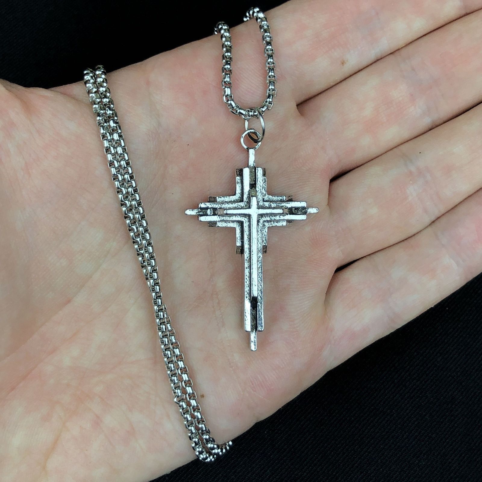 Jewelry Abstract Cross Punk Necklace Chain Size ONE SIZE - 1 Thumbnail