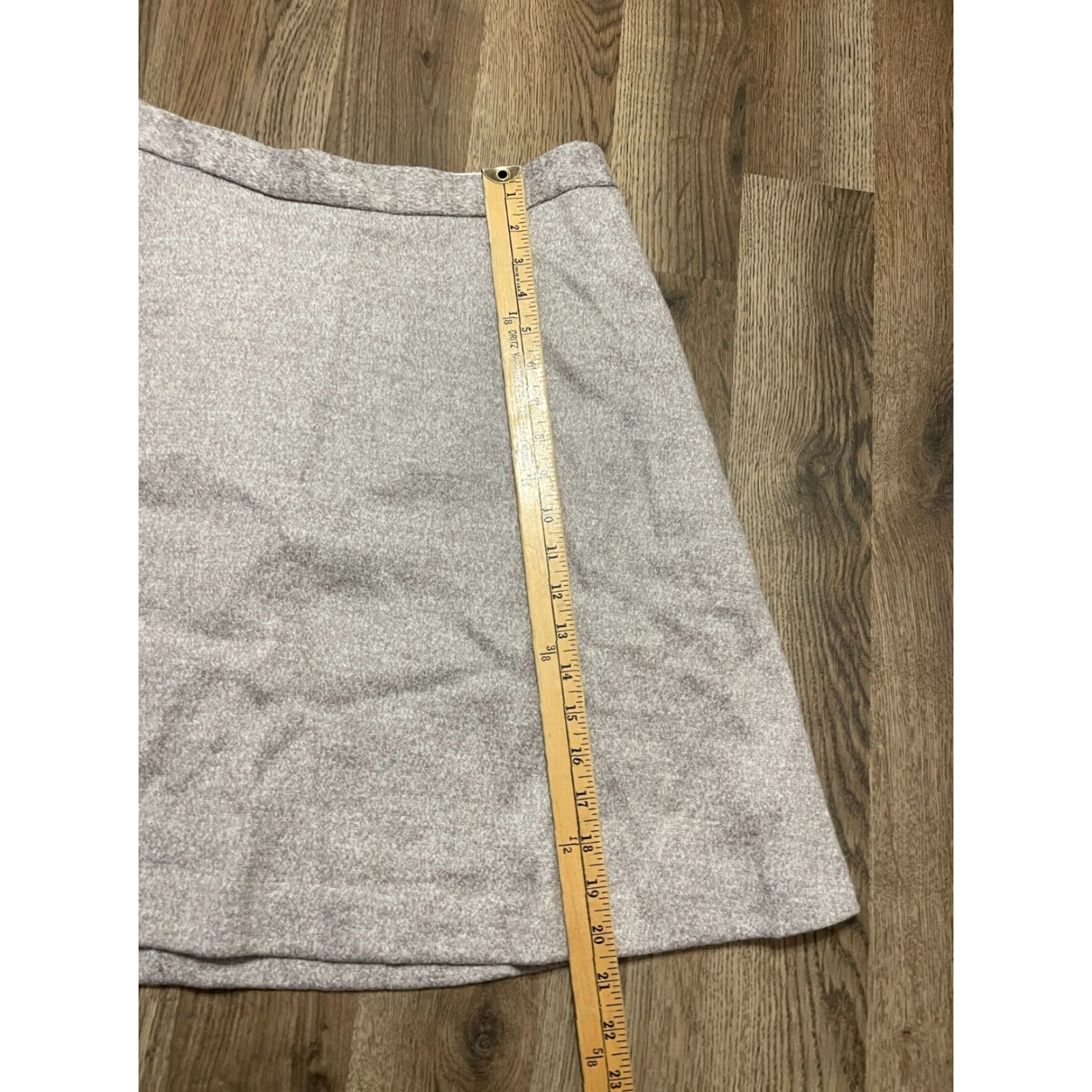 Banana Republic Banana Republic Skirt, Women's Size 6, A-line, Back Zip, White Gray, Lined, Short, Casual, Regular, Fall Spring Summer, Womens, Skirt Size 28" / US 6 / IT 42 - 6 Thumbnail