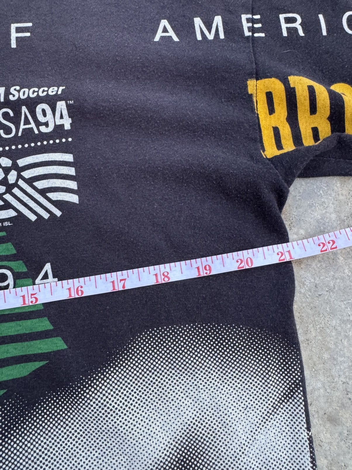 Other Brazil 1994 Vintage Fullprint Tee Size US L / EU 52-54 / 3 - 5 Thumbnail