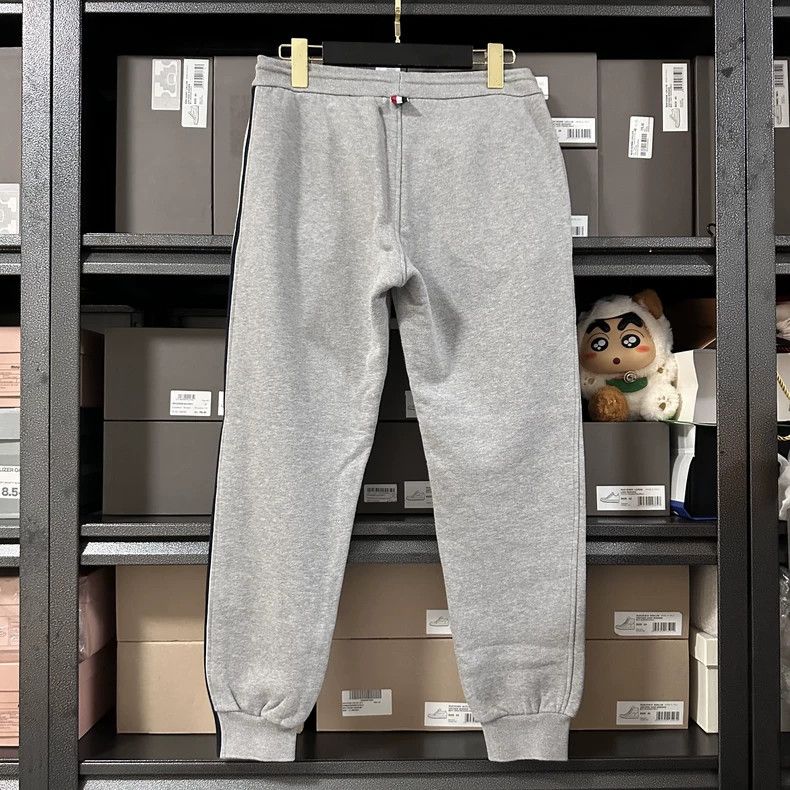 Thom Browne Thom Browne Knitted sportswear Size US 40 / EU 56 - 2 Thumbnail