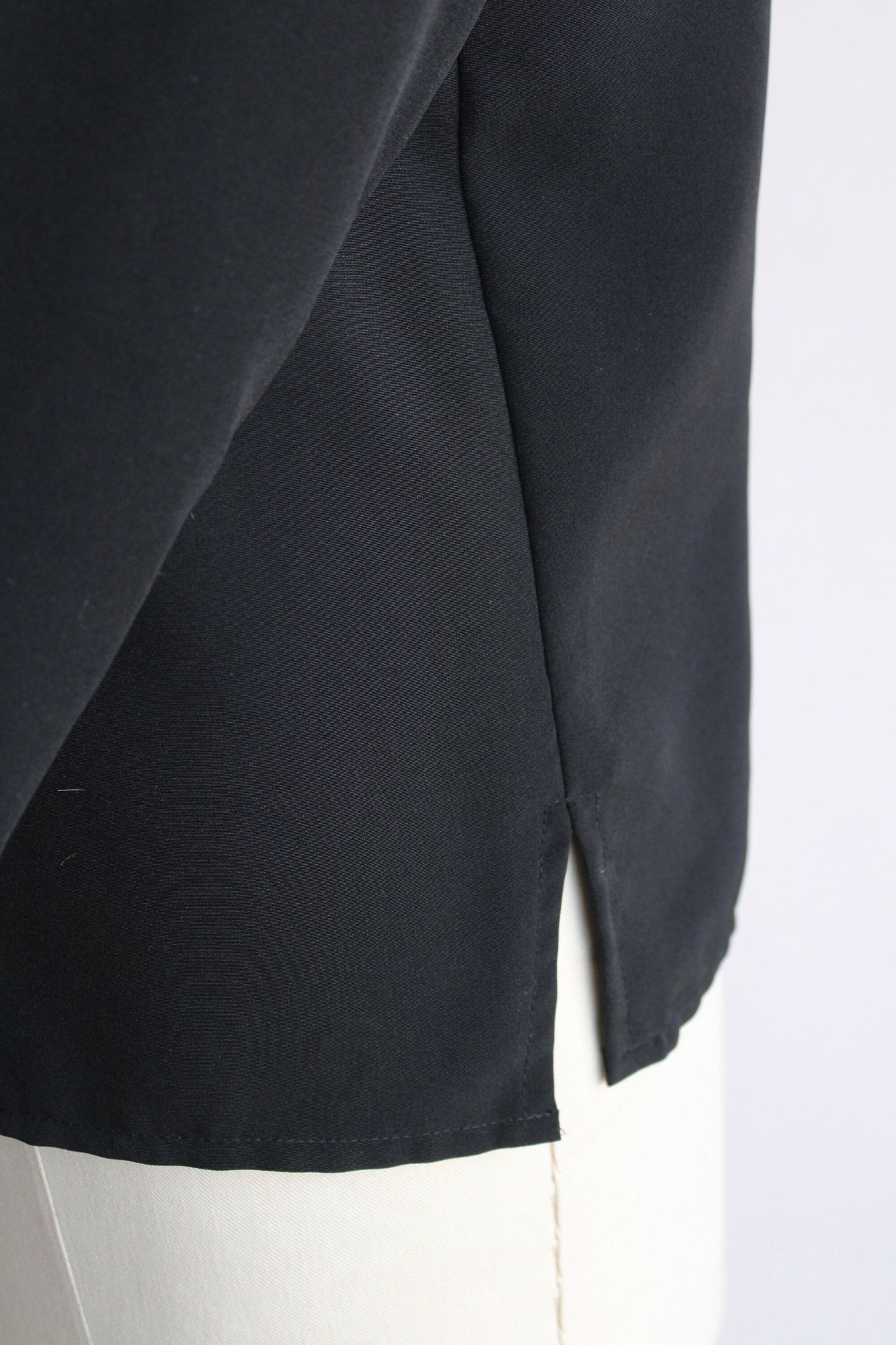 Vintage Vintage 1990s Blouse, Neil Martin Black Long Sleeve Shirt wi Size M / US 6-8 / IT 42-44 - 9 Thumbnail
