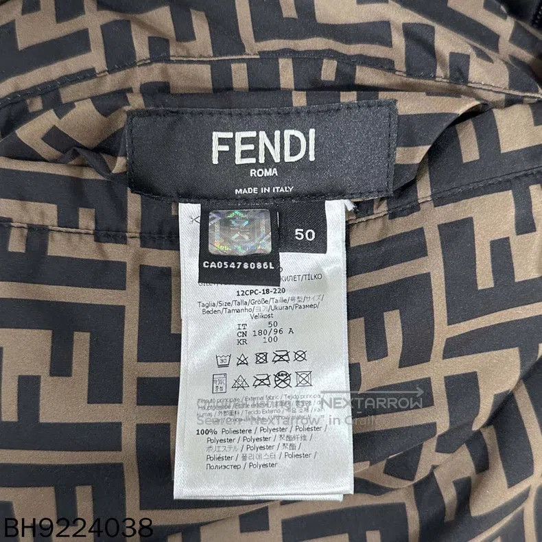 Fendi Fendi Reversible printed puffer vest Size US M / EU 48-50 / 2 - 7 Thumbnail