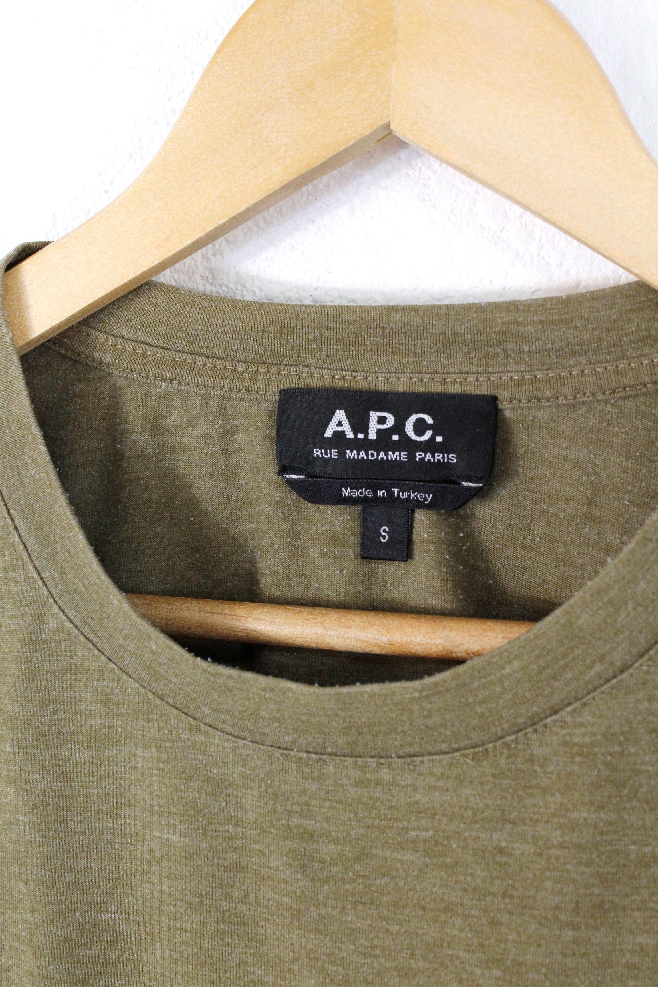 A.P.C. A.P.C. Pocket Khaki Back Logo Tee T-shirt Size US S / EU 44-46 / 1 - 3 Thumbnail