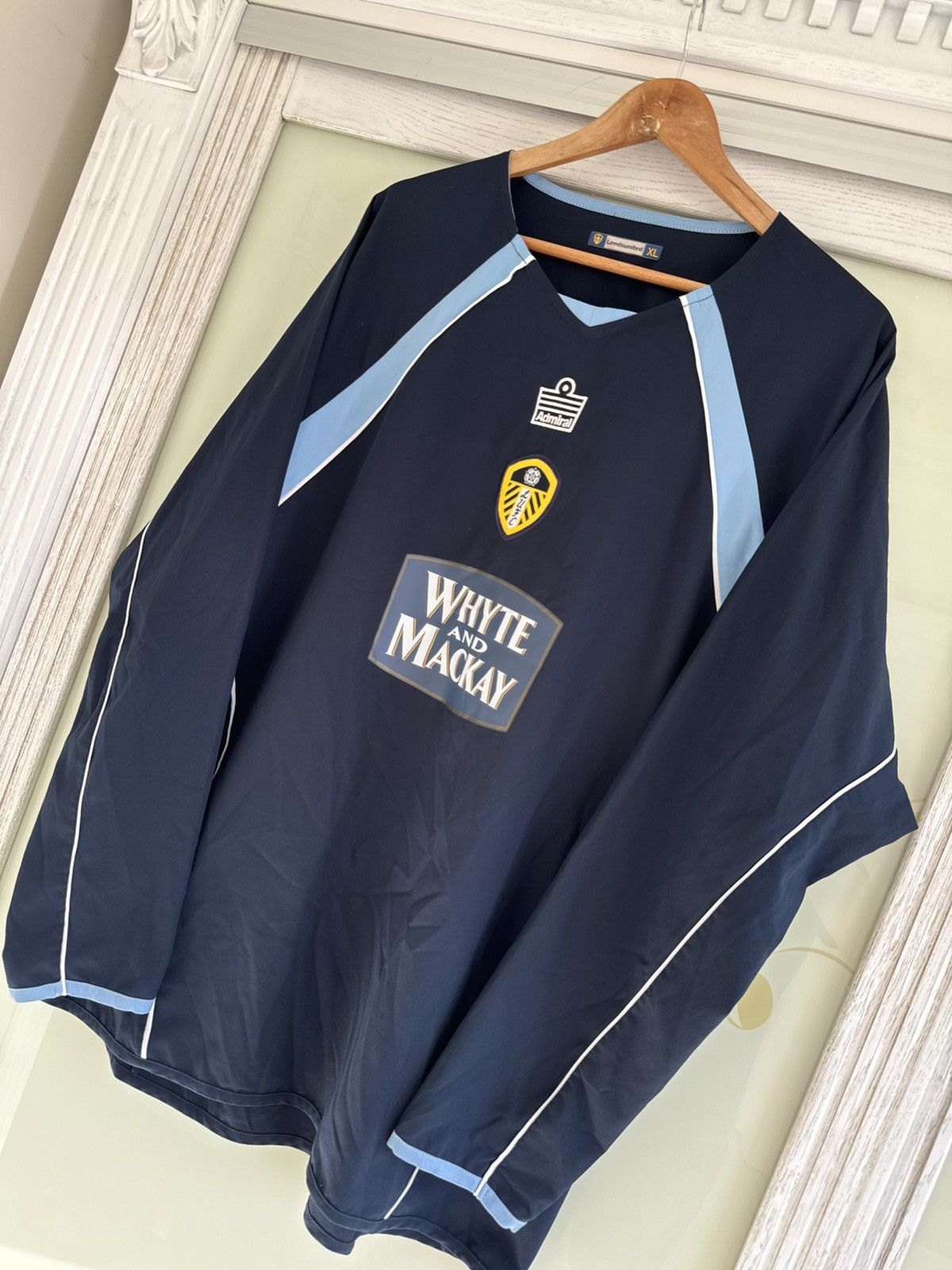 Vintage Vintage Leeds United 2005-2006 Away Soccer Longsleeve Jersey Size US XL / EU 56 / 4 - 3 Thumbnail