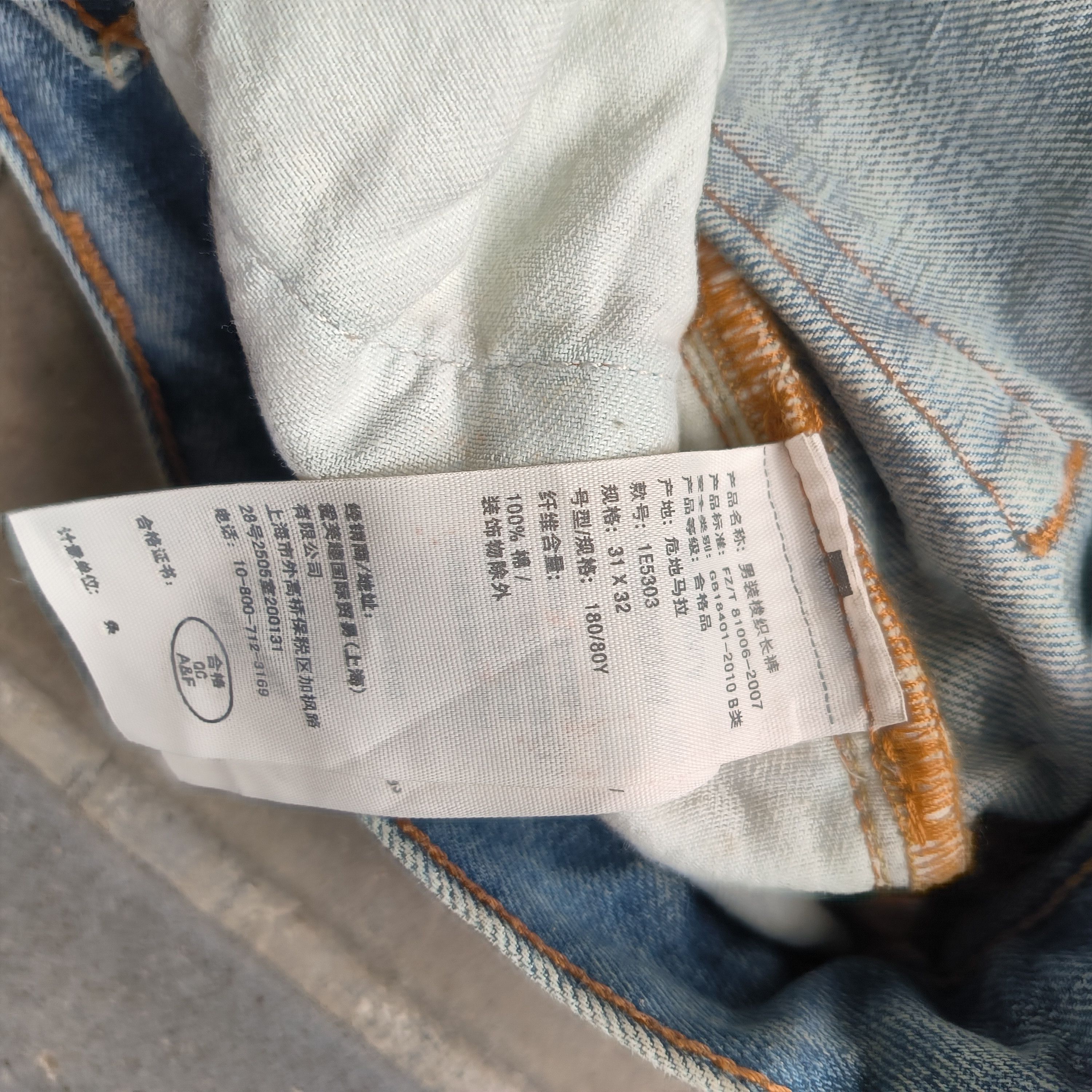 Abercrombie & Fitch Vintage Abercrombie Distressed Jeans Size US 31 - 7 Thumbnail