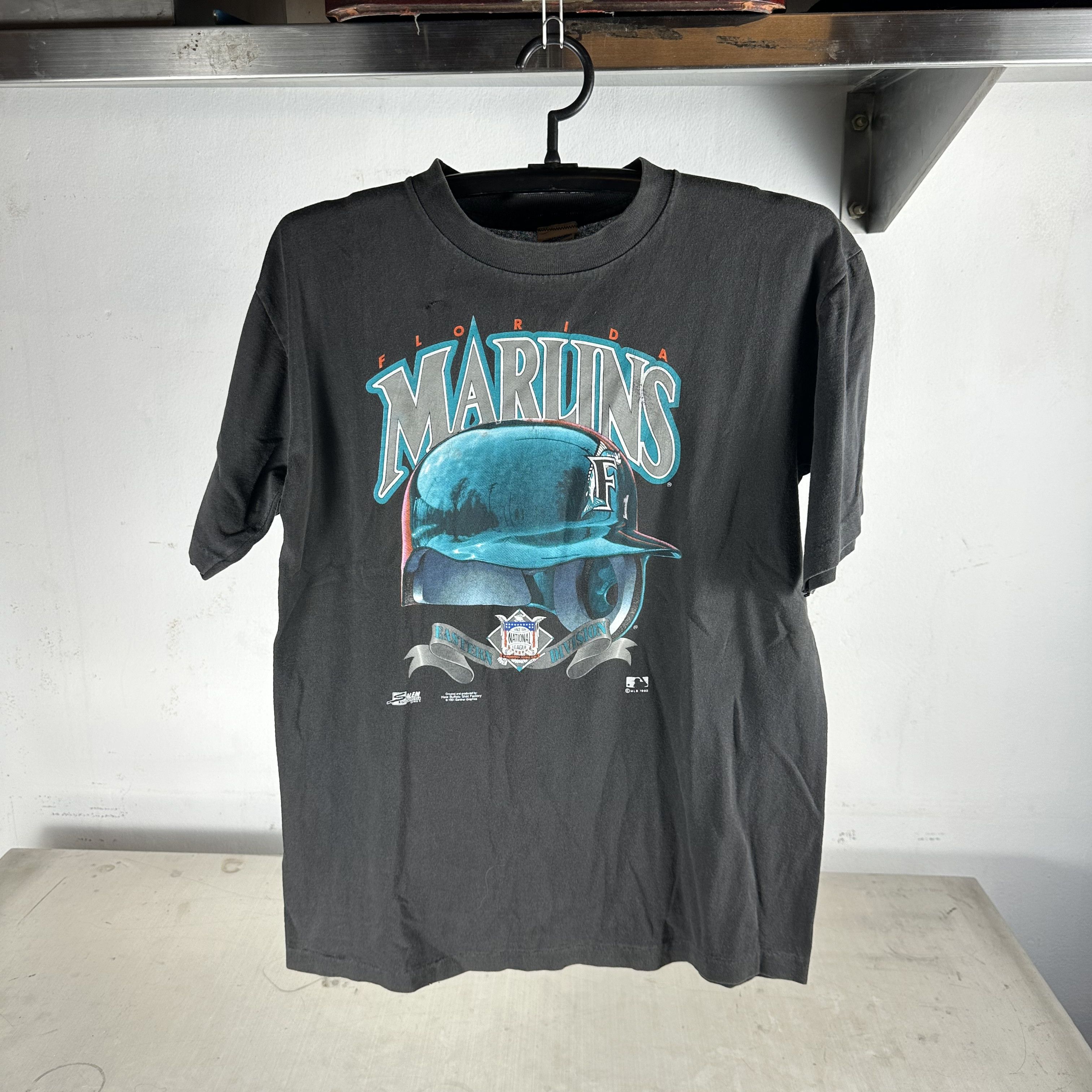 Vintage Vintage 90s Florida Marlins MLB Salem Sportswear T-shirt Size US M / EU 48-50 / 2 - 1 Thumbnail