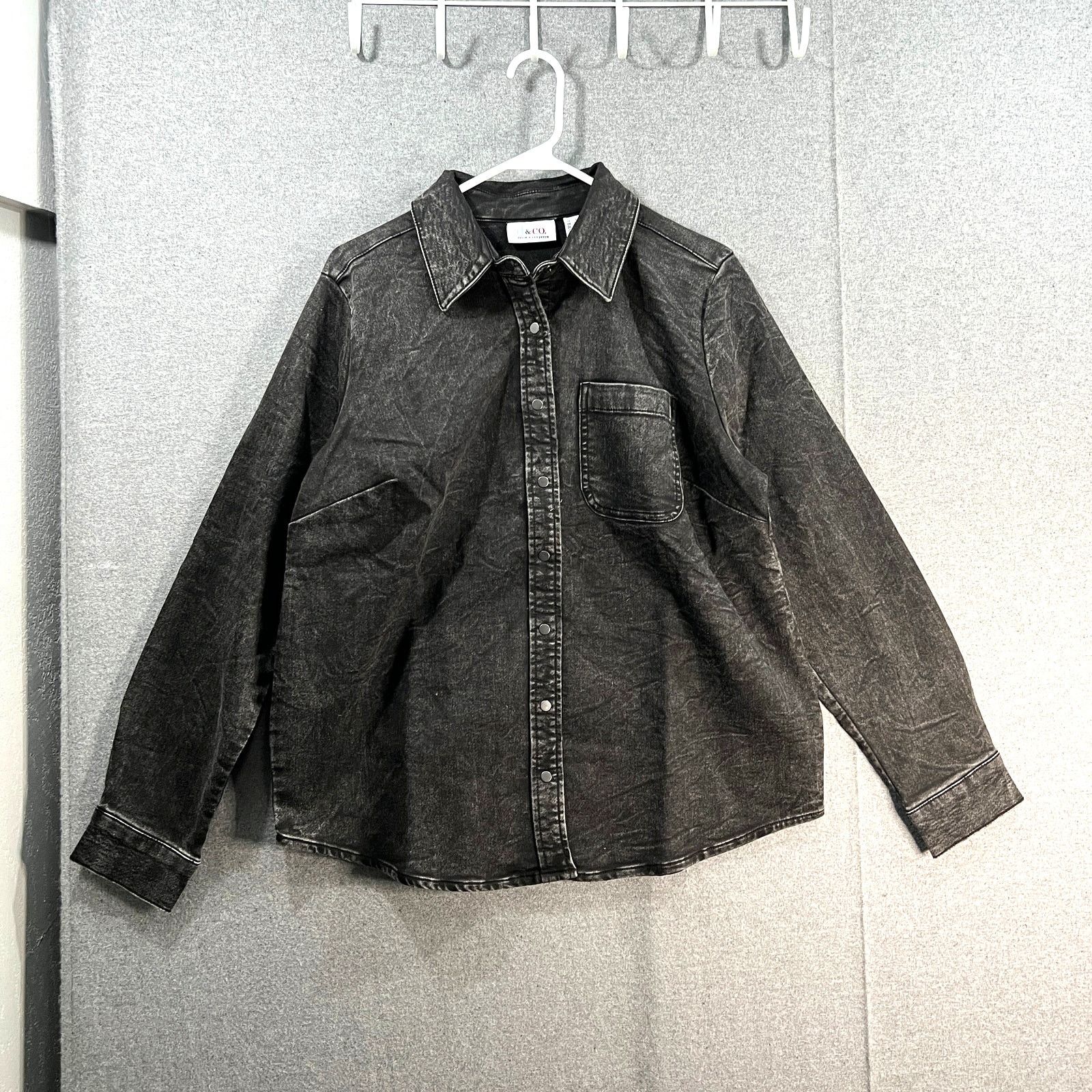 Other Denim & Co. Confy Knit Acid Wash Snap Size S / US 4 / IT 40 - 1 Thumbnail