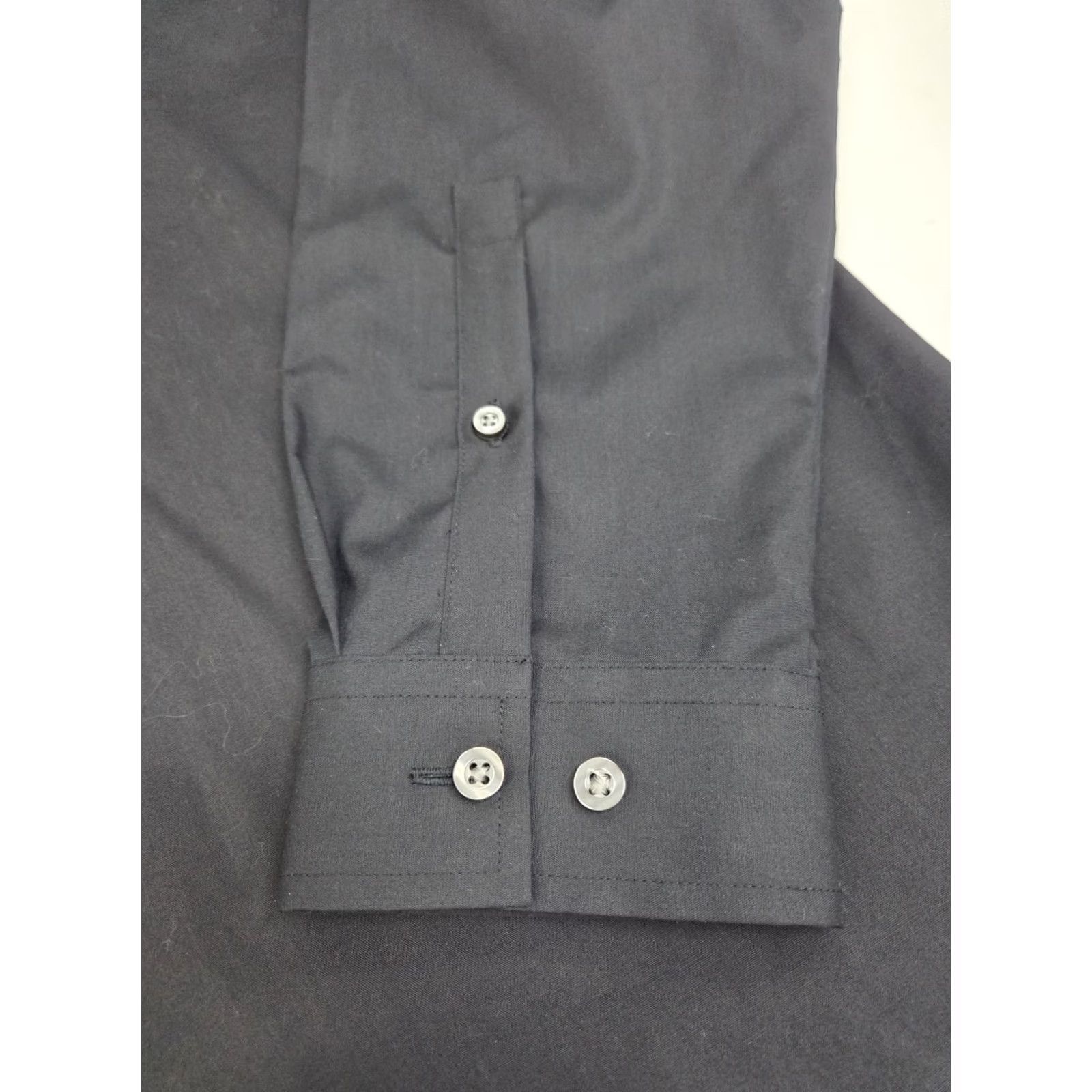 Vintage NWT J.Ferrari Mens Long Sleeve Slim Fit Black Shirt Size L 16-16.5/32-33 #8010 Size US L / EU 52-54 / 3 - 7 Thumbnail