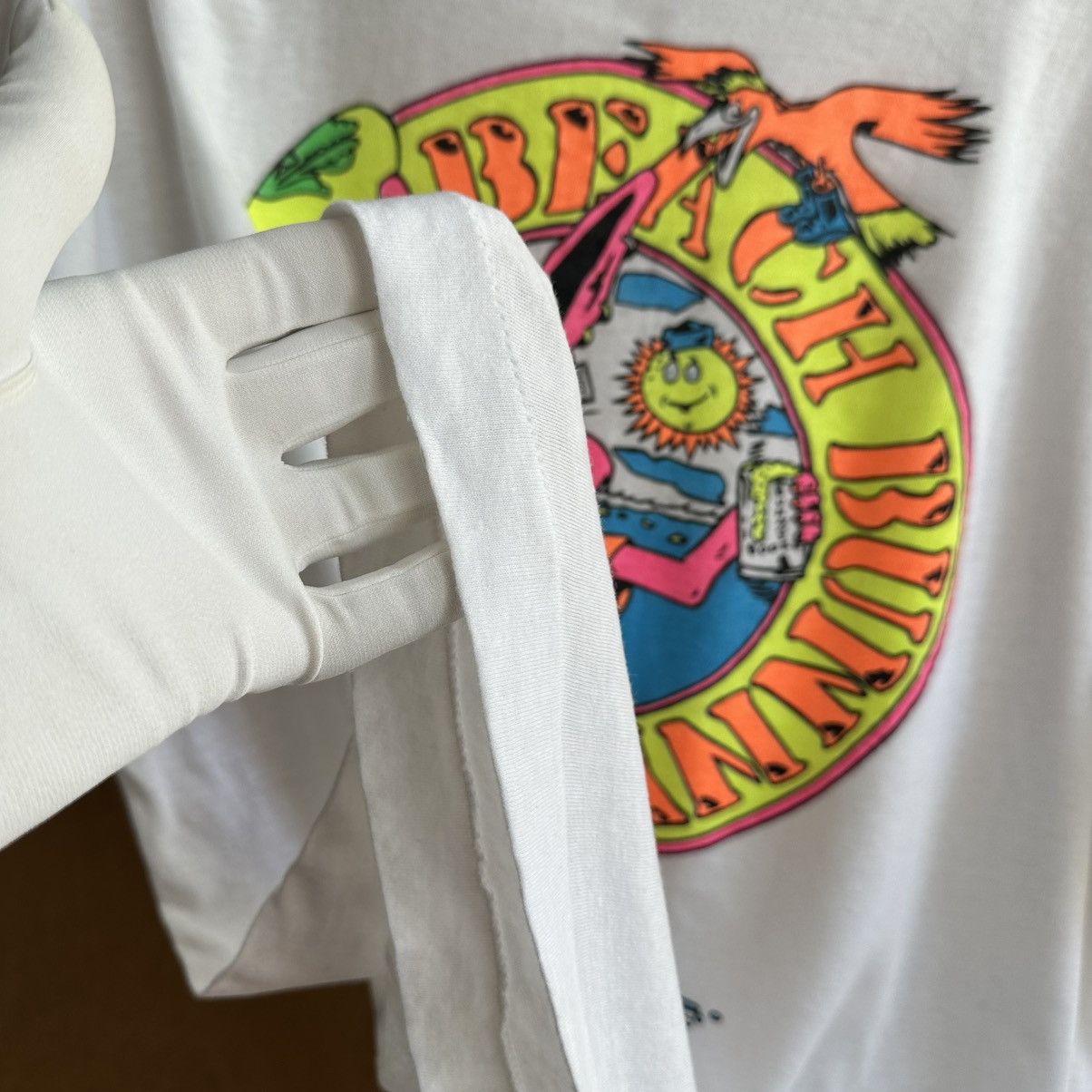 Vintage Vintage 90s Beach Bunny Single Stitch Graphic Humor Tee Size US XL / EU 56 / 4 - 6 Thumbnail