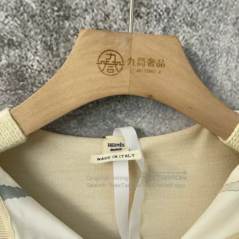 Hermes Hermes Beige patchwork faux two-piece knit cardigan sweate Size XXS / US 00 / IT 34 - 2 Thumbnail