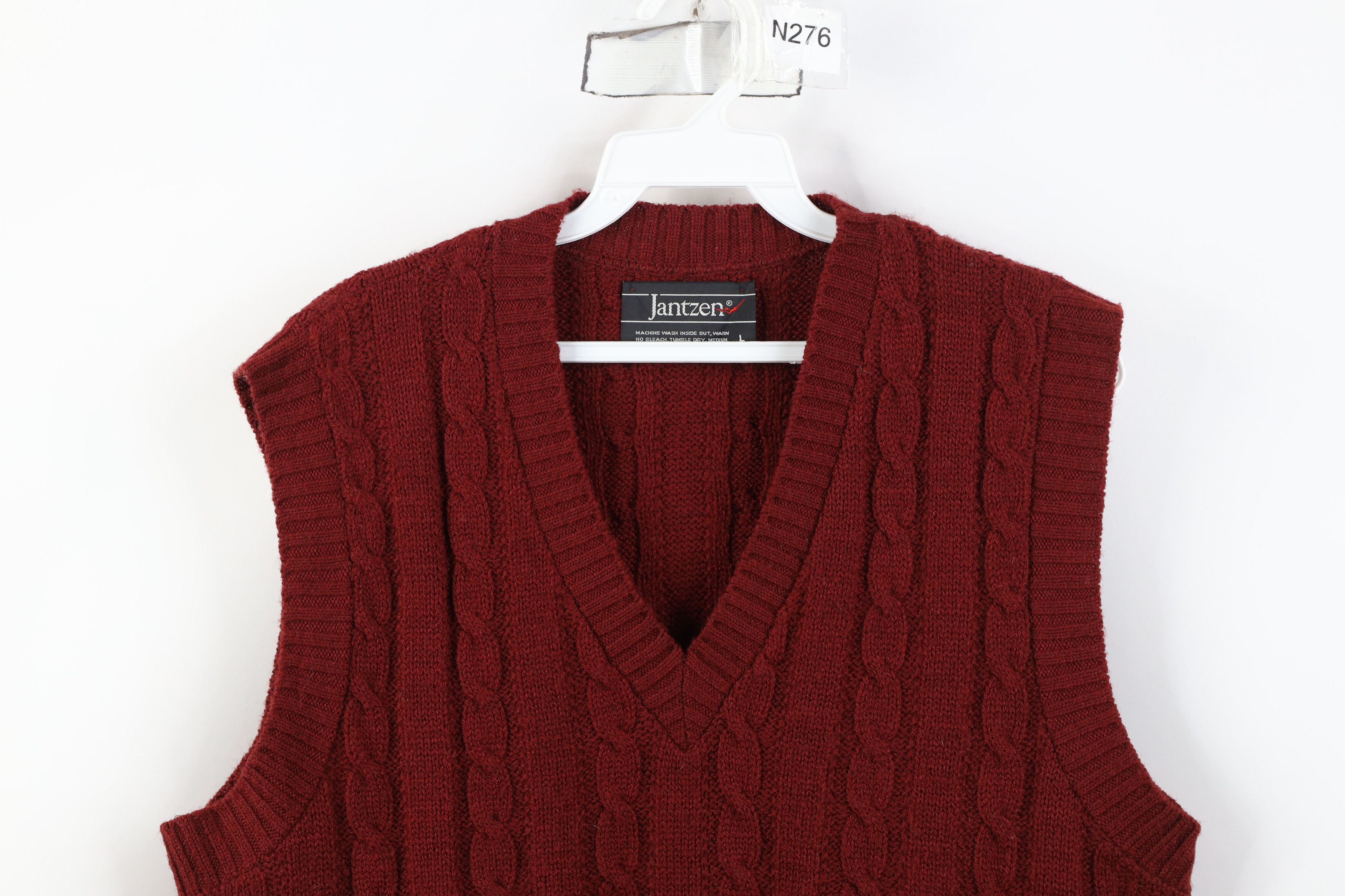Vintage Vintage 70s Streetwear Cable Knit Sweater Vest Red USA Size US L / EU 52-54 / 3 - 2 Thumbnail