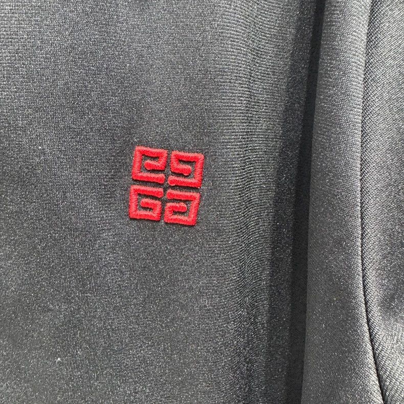 Givenchy Givenchy Four-Grid Black and Red Embroidered Logo Zippered Size US L / EU 52-54 / 3 - 6 Thumbnail